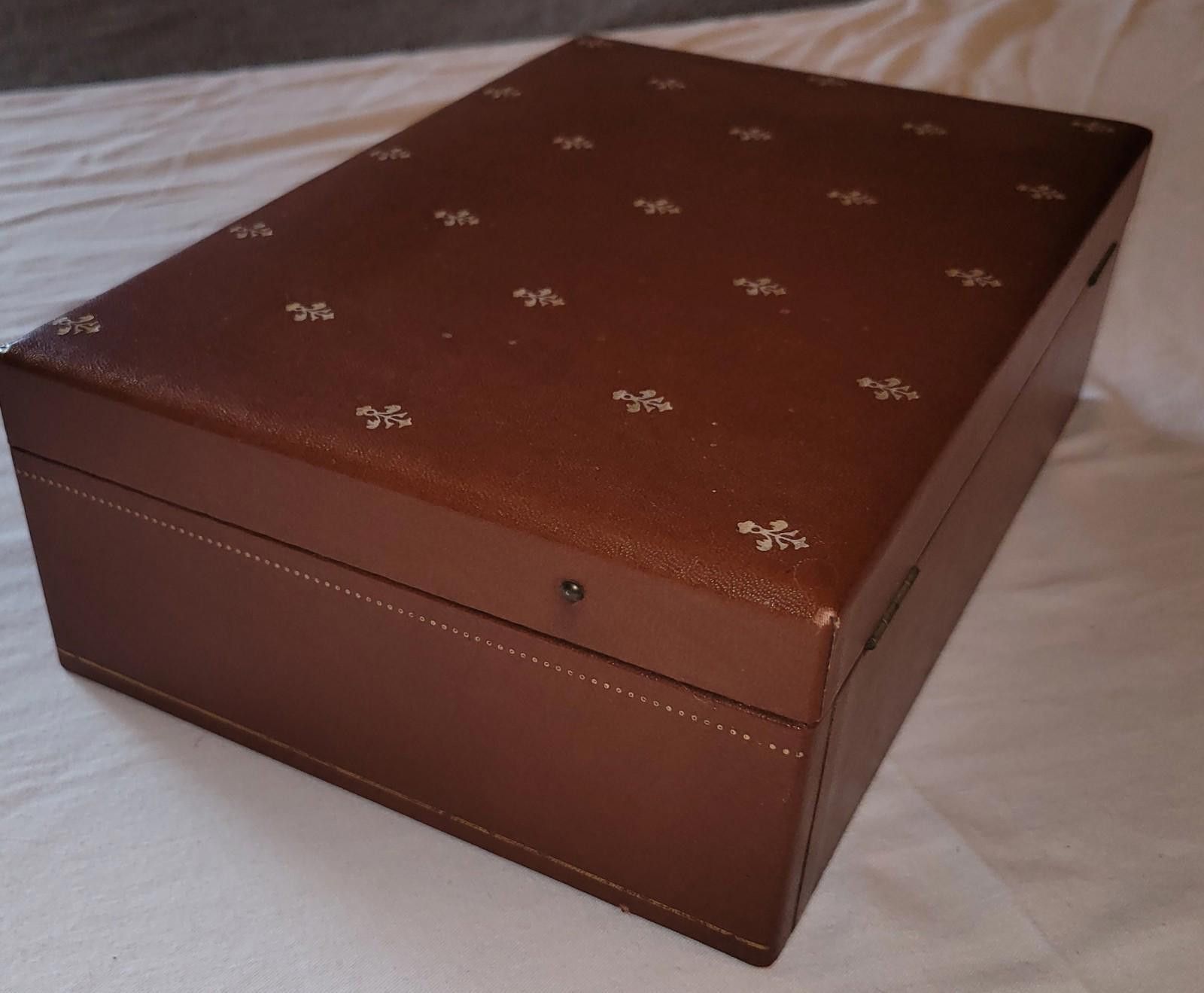 Arc'teryx Vtg. Genuine Tory Jewel Box, Brown, Medium Condition Size ONE SIZE - 3 Thumbnail