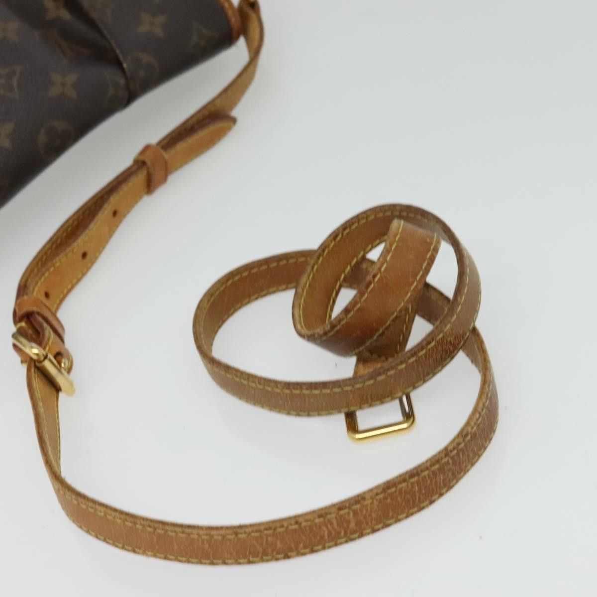Louis Vuitton LOUIS VUITTON Monogram Menilmontan PM Shoulder Bag M40474 Size ONE SIZE - 7 Thumbnail