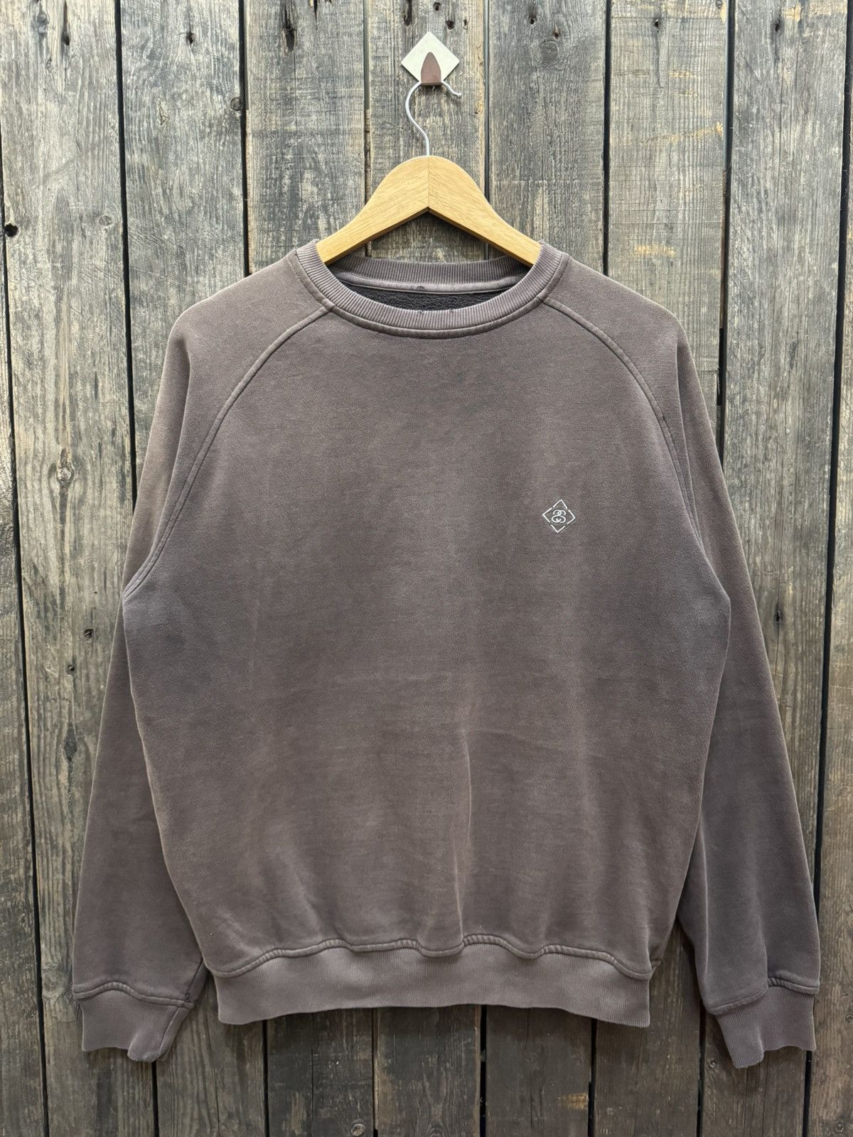 Stussy × Vintage Vintage Stussy Small Logo Sweatshirt Sunfaded Size US S / EU 44-46 / 1 - 1 Thumbnail