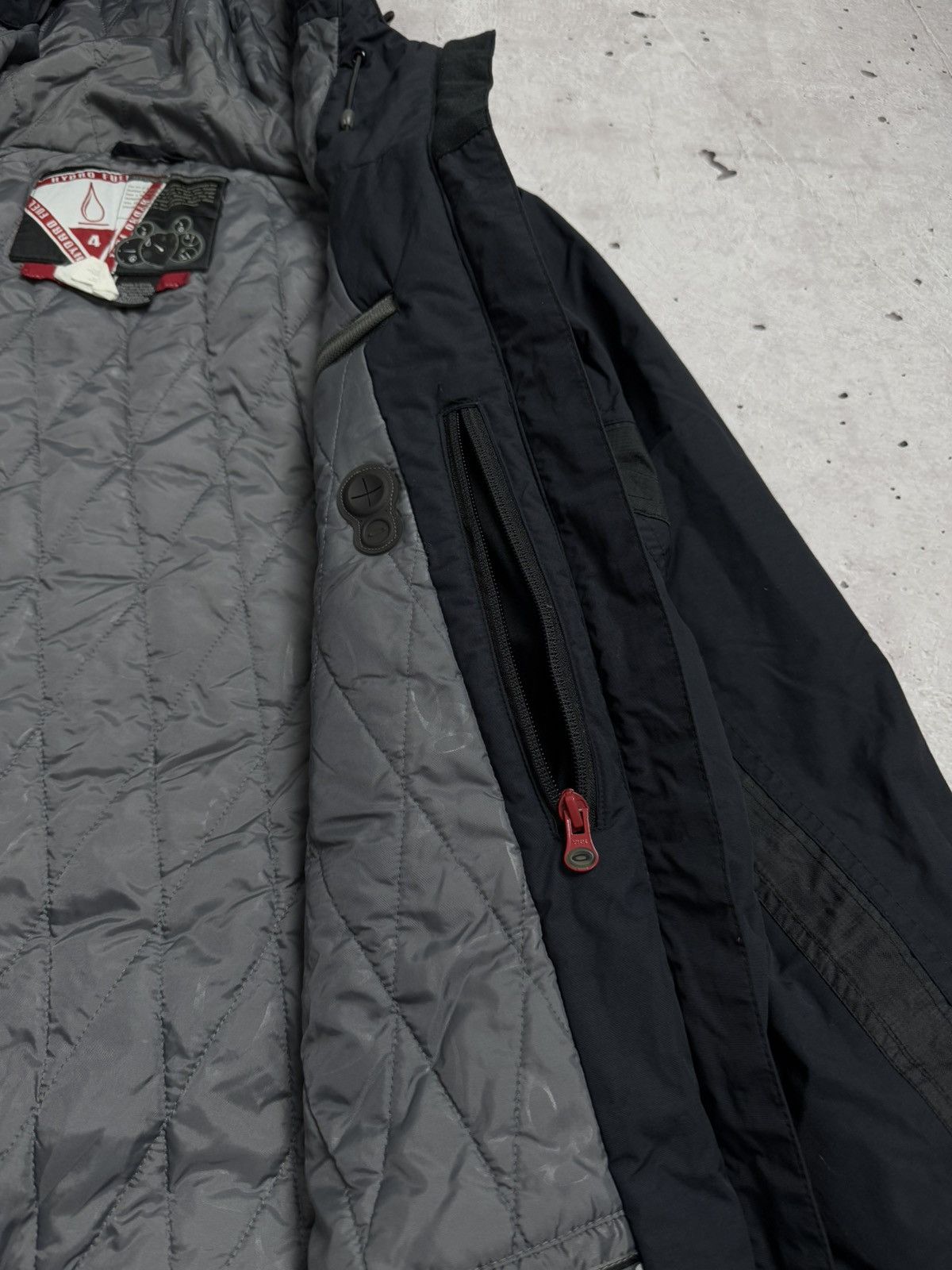 Oakley Vintage Oakley Hydro Fuel 4 Jacket 00s Size US L / EU 52-54 / 3 - 15 Thumbnail