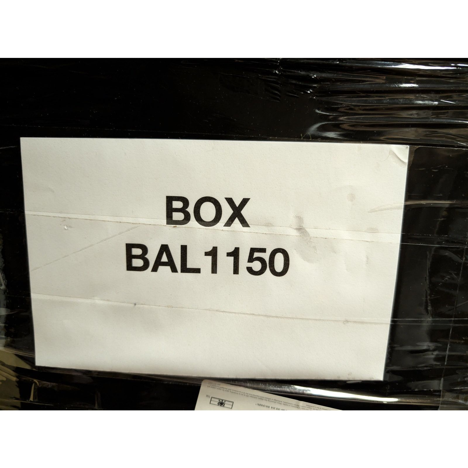 Balenciaga o1rshd1 Q:2 / Size: 85 / Vegetal Calf Half Moon Belt Black Size 34 - 18 Thumbnail