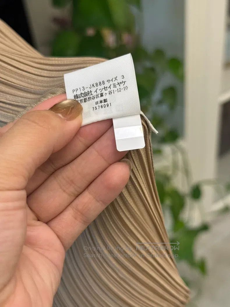 Issey Miyake Issey Miyake Moonlight Gold Semi-turtleneck Sleeveless Cam Size L / US 10 / IT 46 - 3 Thumbnail