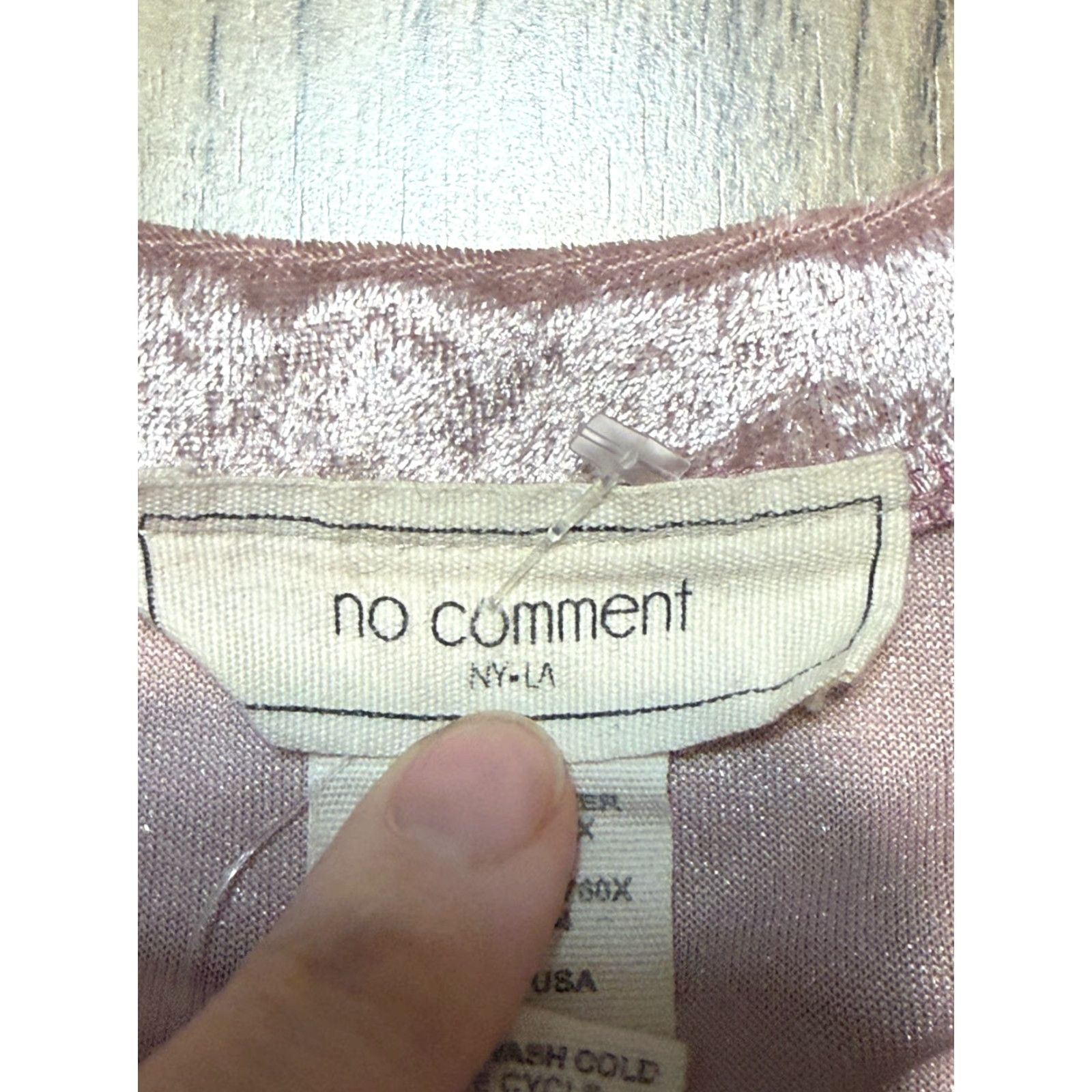 Vintage No Comment Shirt Women’s 2X Pink Velvet Short Sleeve Shirt Size XXL / US 16-18 / IT 52-54 - 6 Thumbnail