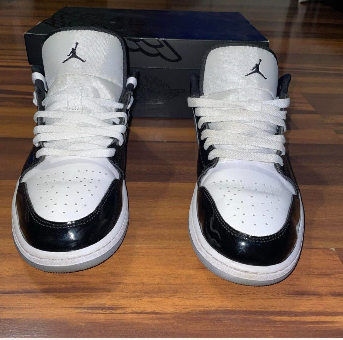 Nike Jordan 1 Low “Concord” Size US 12 / EU 45 - 4 Thumbnail