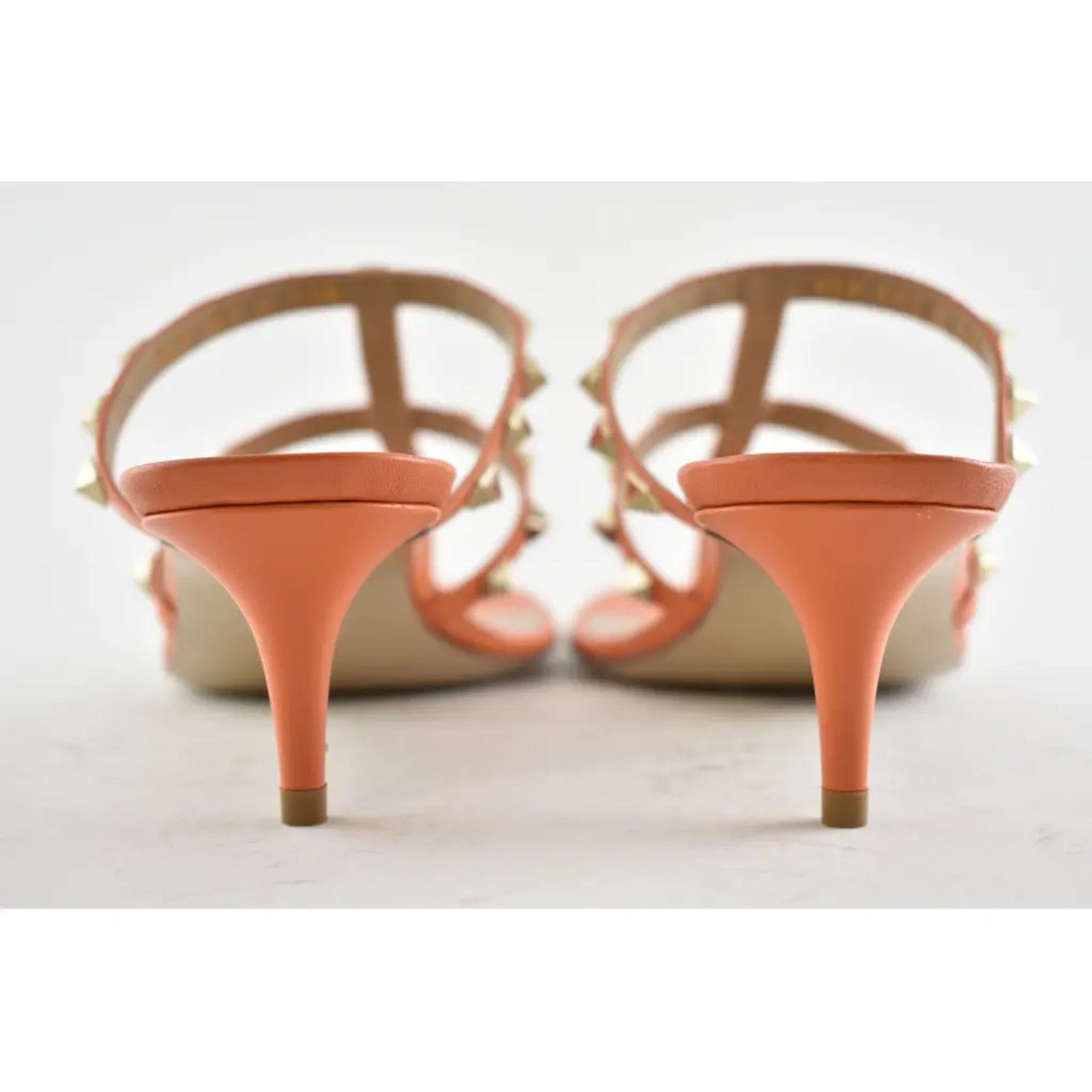 Valentino Valentino Rockstud 50 Orange Thong Backless Strap Sandal Size US 9.5 / IT 39.5 - 11 Thumbnail