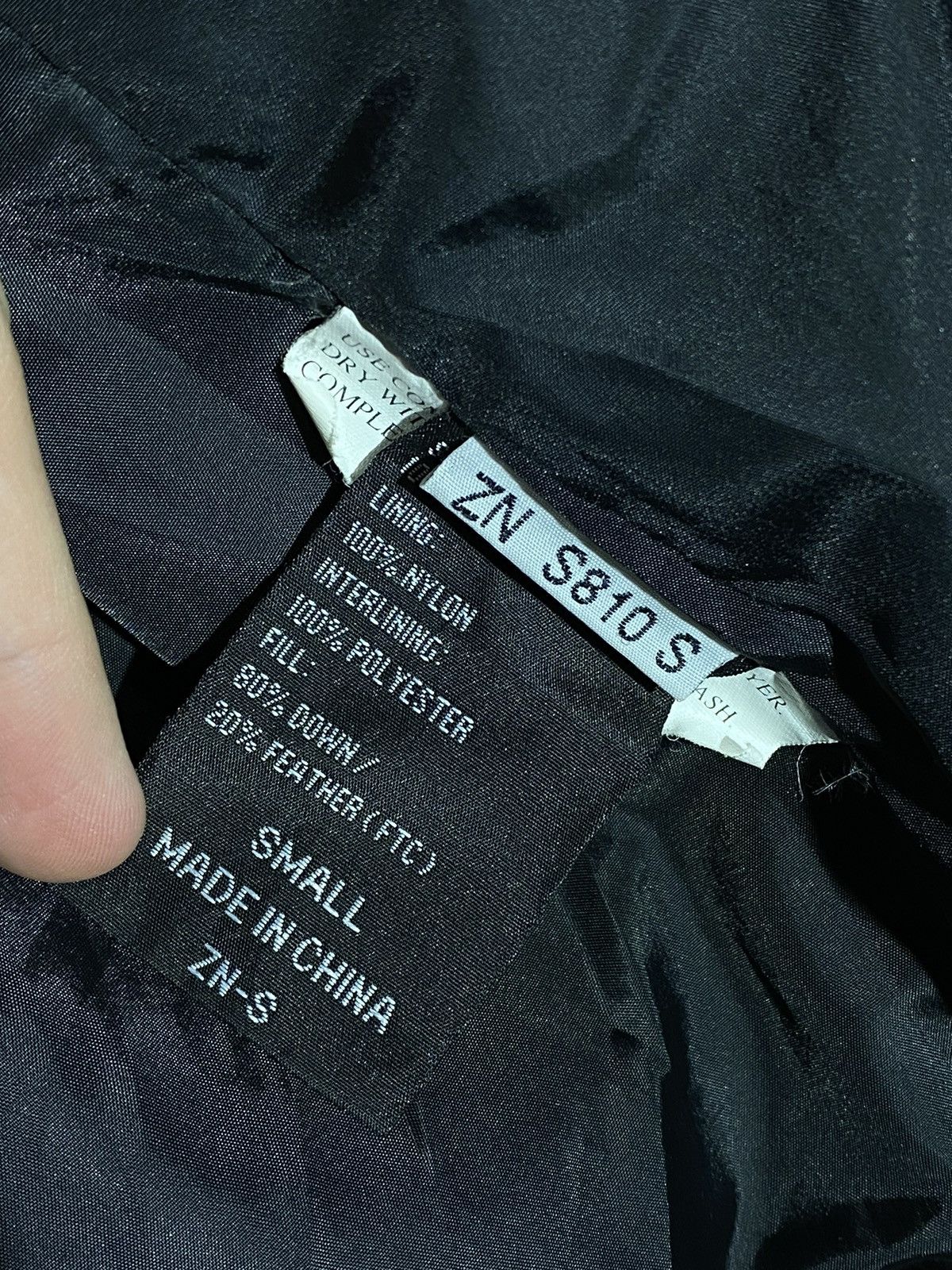 Helly Hansen Vintage 90s Helly Hansen Y2K streetwear style down jacket Size US S / EU 44-46 / 1 - 16 Thumbnail