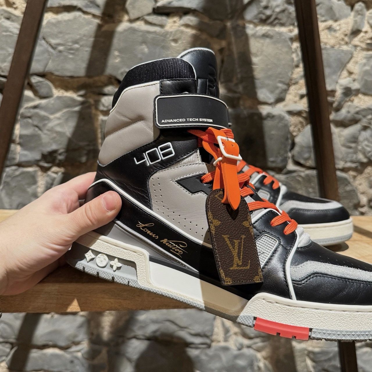 Louis Vuitton Louis Vuitton Black Grey LV Trainer 408 High-top Sneakers Size US 8.5 / EU 41-42 - 2 Thumbnail