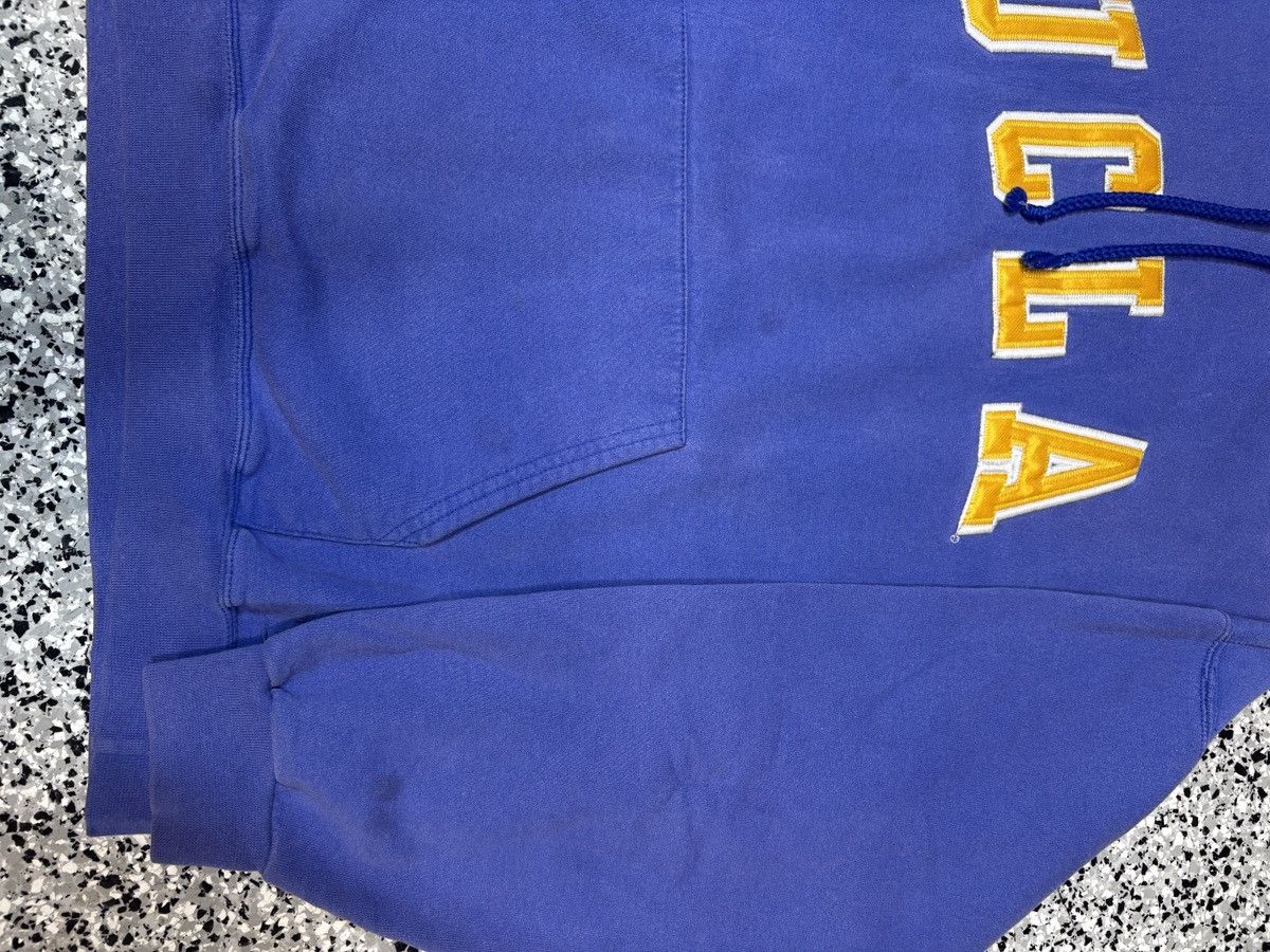 NCAA Vintage 2000s AS Sports UCLA Blue College Hoodie Size L 0557 Size US L / EU 52-54 / 3 - 7 Thumbnail