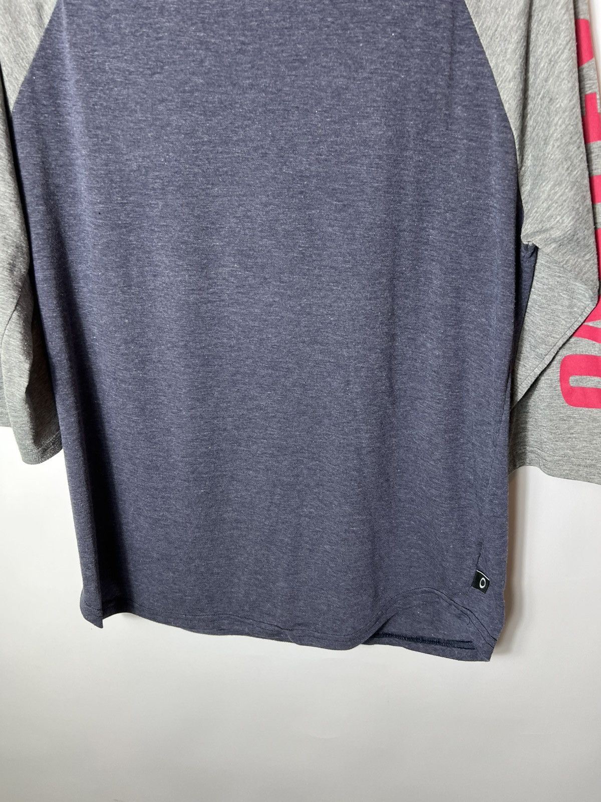 Oakley Vintage y2k Oakley Hydrolix Ambassador 3/4 sleeves Raglan Size US L / EU 52-54 / 3 - 3 Thumbnail