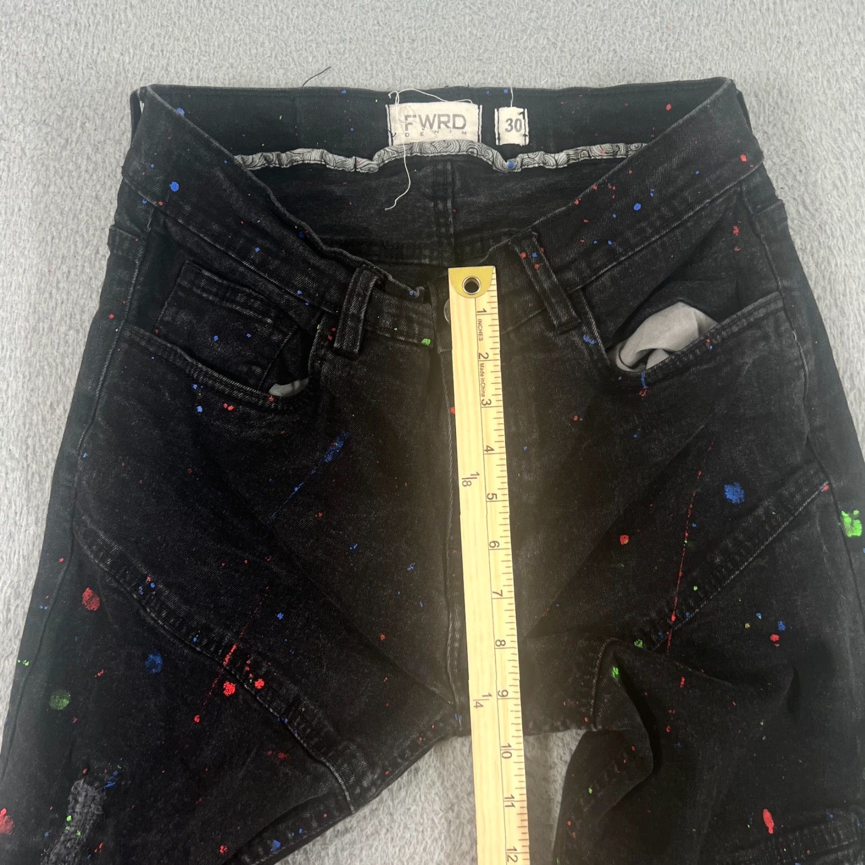 Denime FWRD Denim Mens Bermuda Shorts 30 Slim Black Distressed Denim 98% Cotton 2% Elastane Men’s Shorts 30 Black Vintage No Size US 30 / EU 46 - 5 Thumbnail