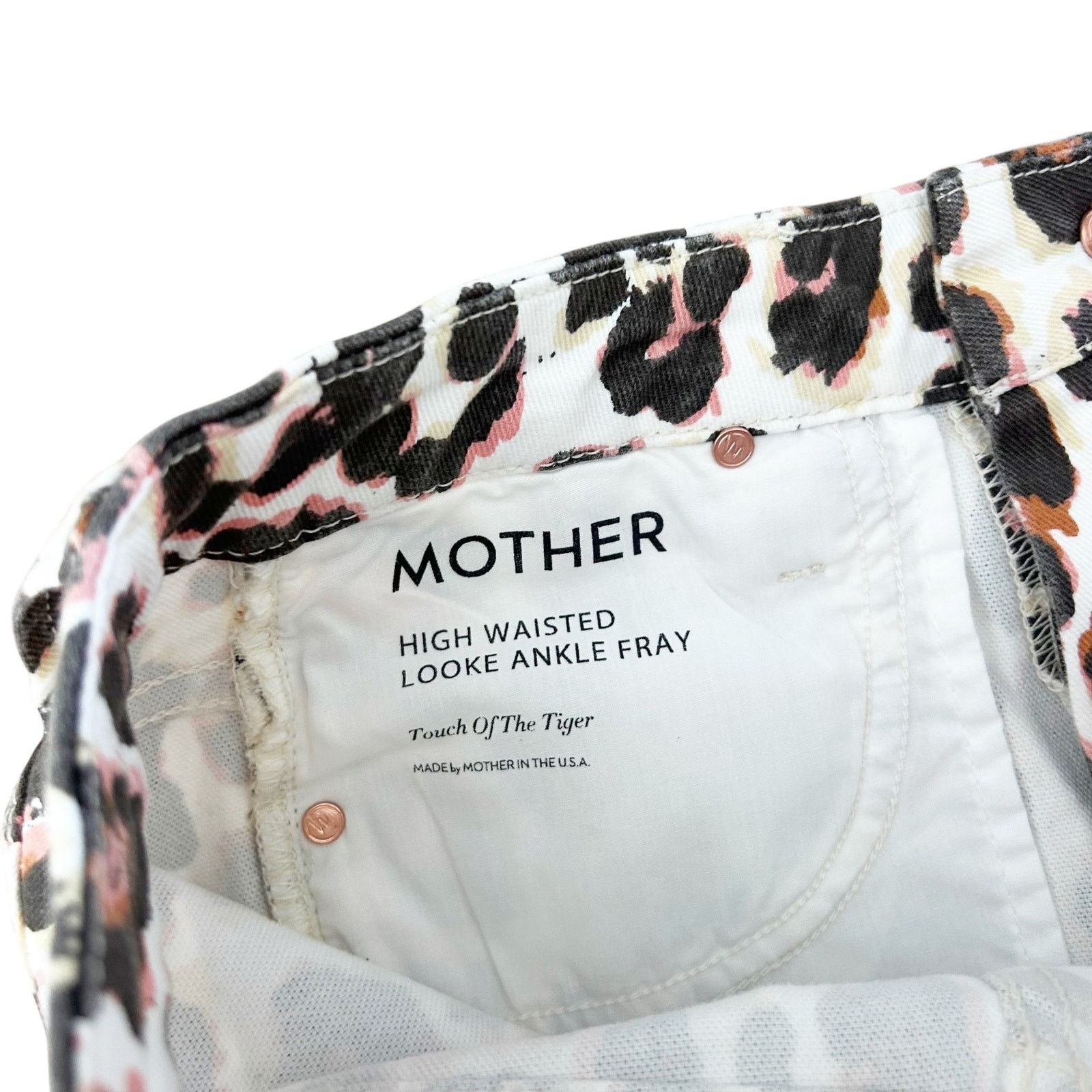 MOTHER Leopard High Waisted Looke Ankle Fray Jeans Sz 28
