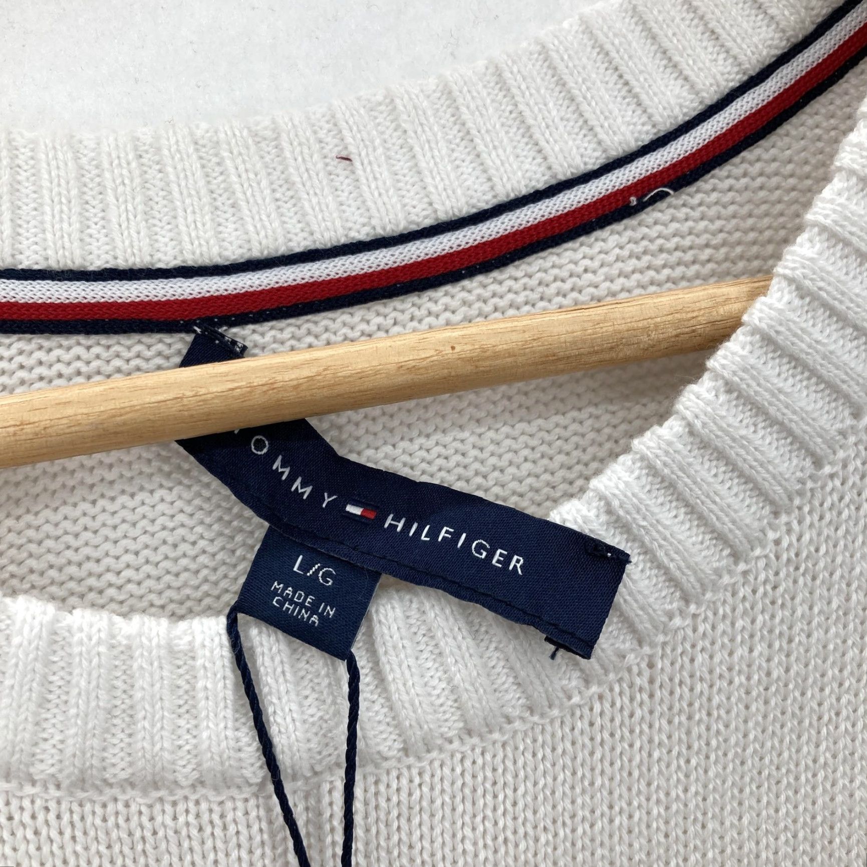 Tommy Hilfiger Tommy Hilfiger Sweater Womens Large White Blue Berkeley Layered Shirt Preppy Size L / US 10 / IT 46 - 4 Thumbnail