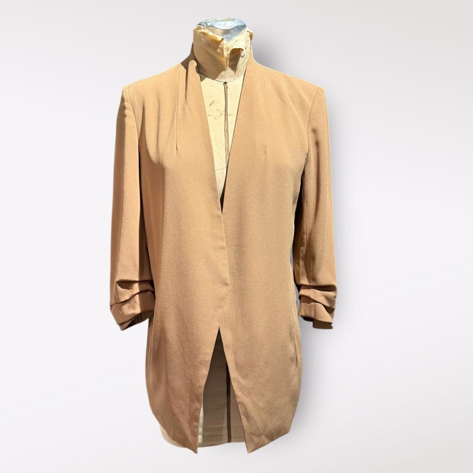 Other Babaton Women's Tan Blazer Size 2 Size XS / US 0-2 / IT 36-38 - 1 Thumbnail