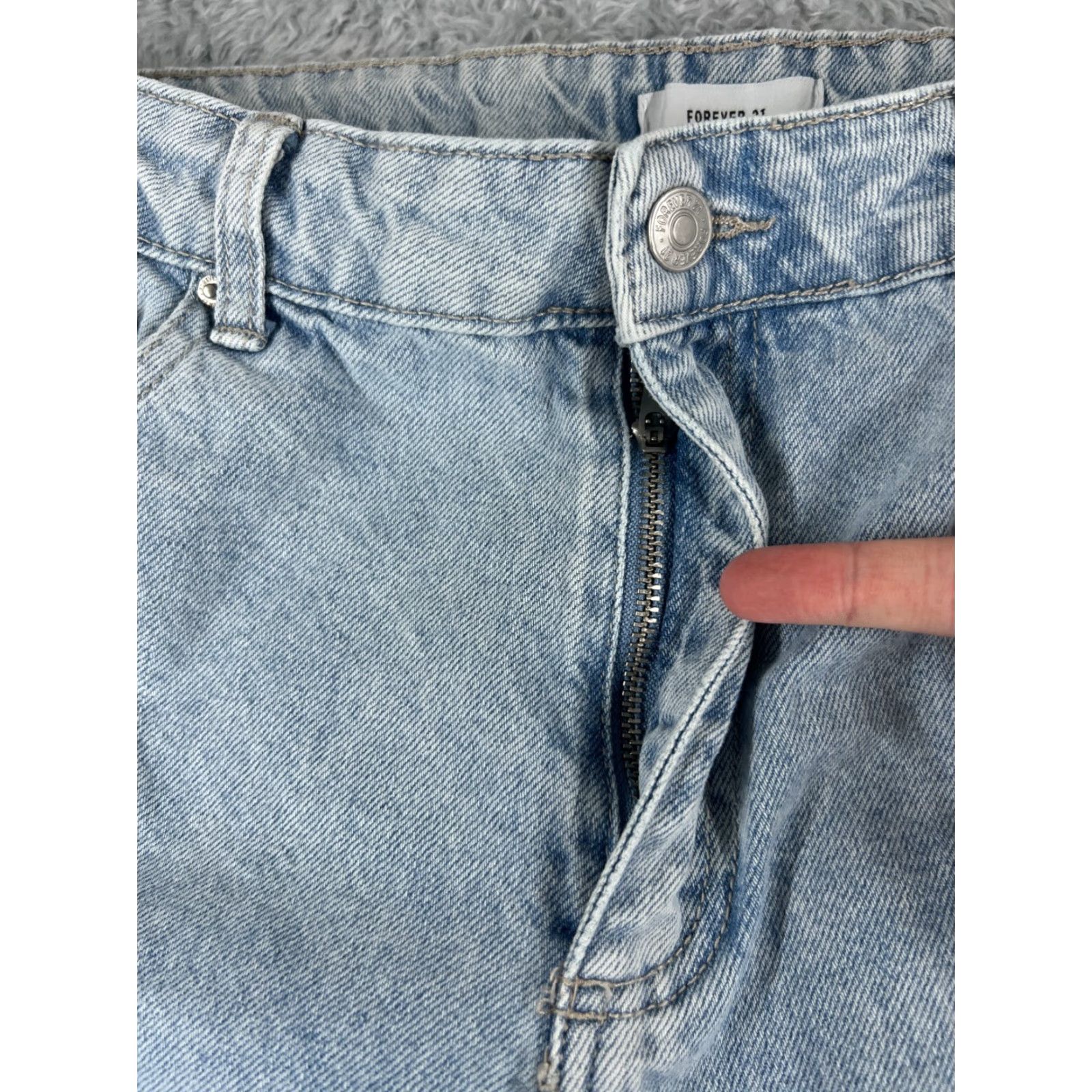 Forever 21 Forever 21 Jeans Women Wide-Leg Denim 30x24 Blue High Rise 30 5-Pocket Regular Size Type: Jeans Size 30" / US 8 / IT 44 - 6 Thumbnail