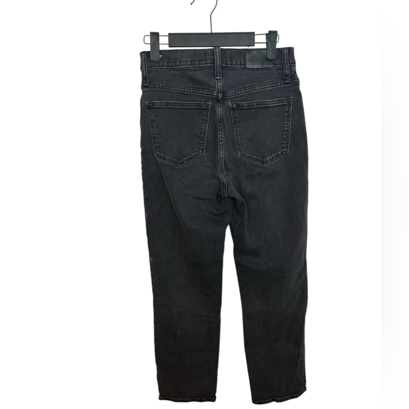 Madewell Madewell Black Classic Straight Jeans in Lunar Wash Size 25" / US 0 / IT 36 - 2 Thumbnail