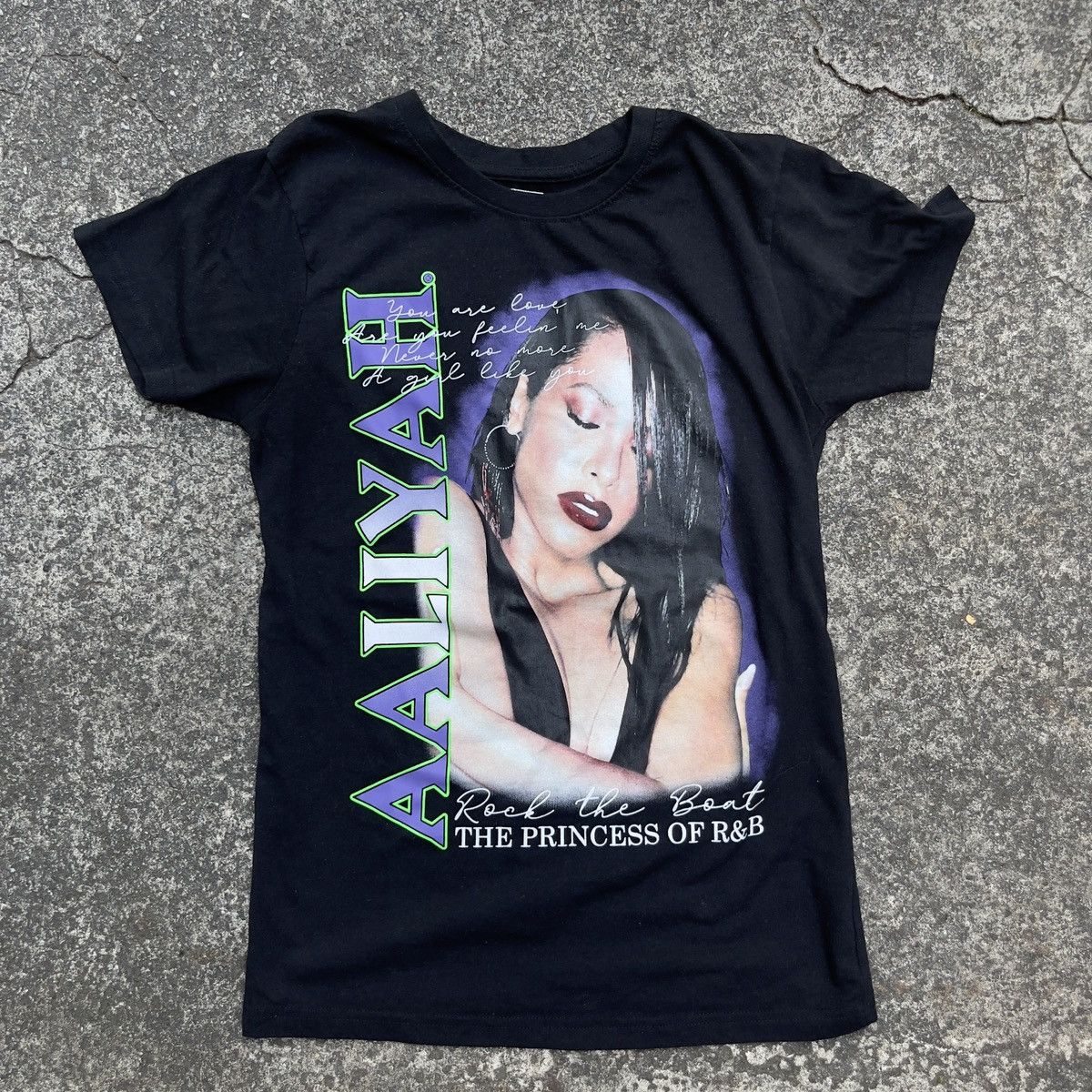 Rap Tees Aaliyah Pull & Bear rap tee T-shirt graphic Rock The Boat