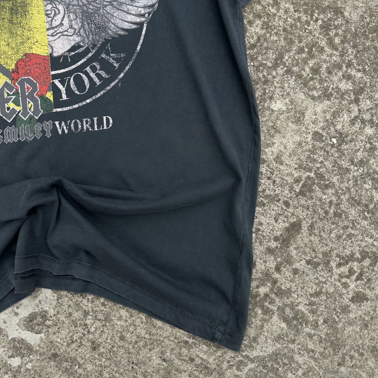 Band Tees × Japanese Brand Vintage Adult No Turning Back Never York Smile World Tee Size US M / EU 48-50 / 2 - 4 Thumbnail