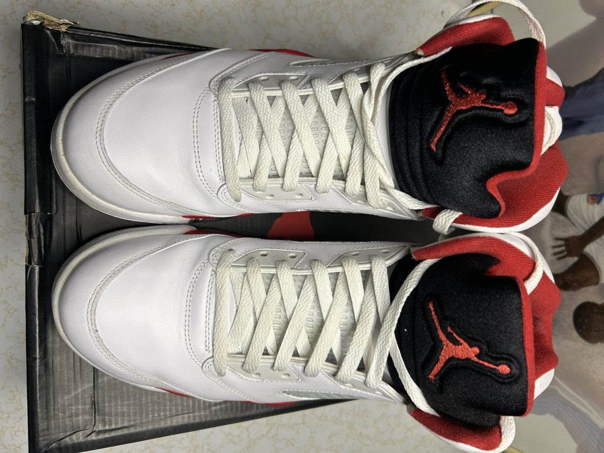 jordan 5 purple tongue