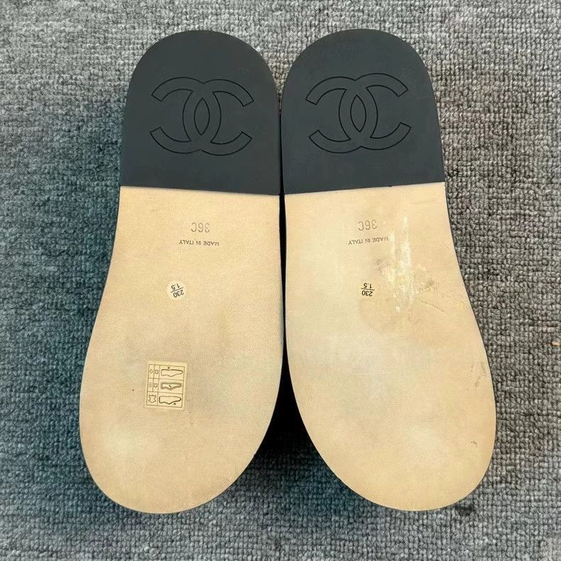 Chanel Chanel Black Gold Chain Logo Sandals -2505 Size US 6 / EU 39 - 7 Thumbnail