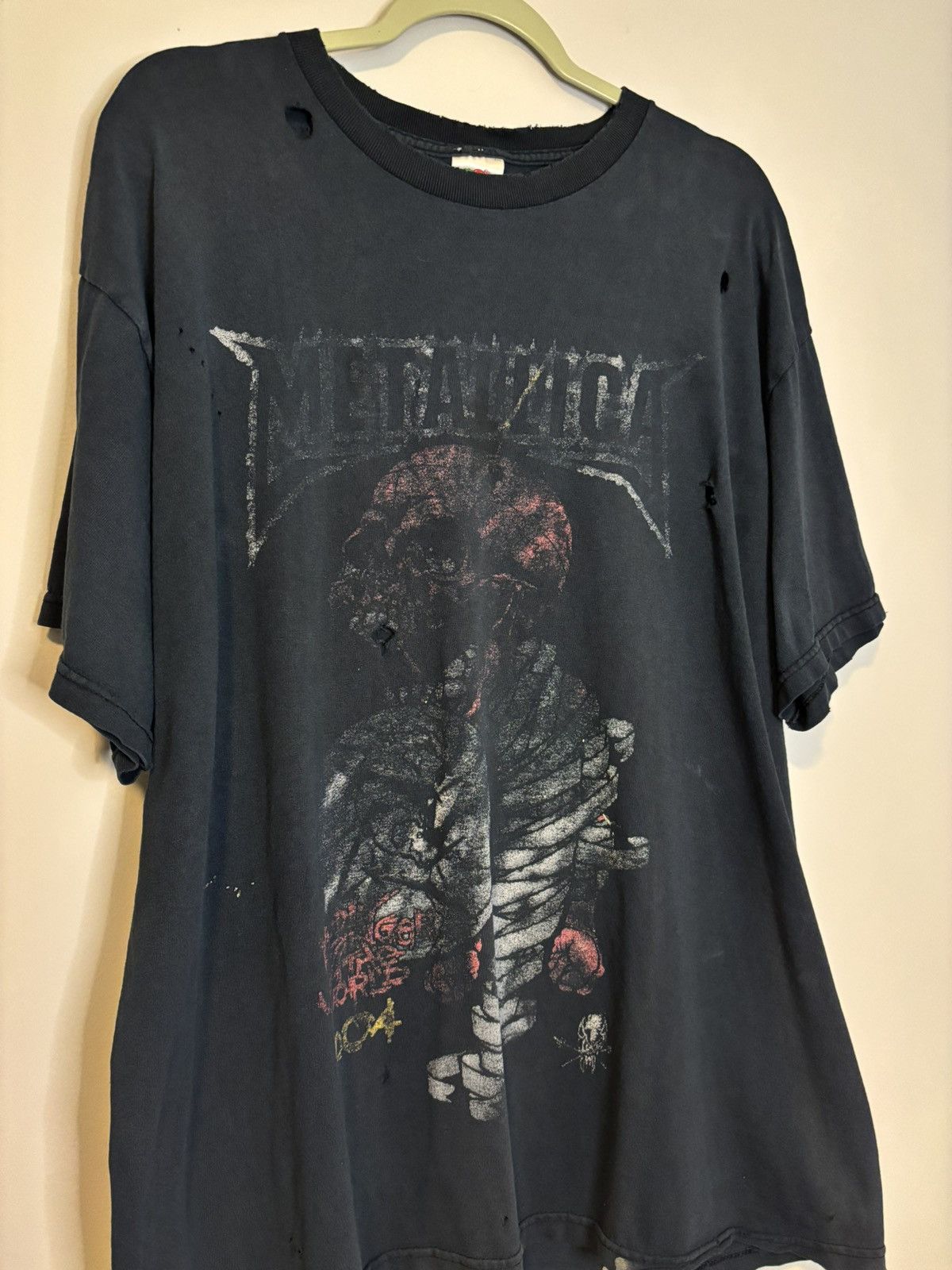 Fruit Of The Loom × Metallica × Vintage Vintage 2004 Metallica Tour Tee Size US XL / EU 56 / 4 - 3 Thumbnail