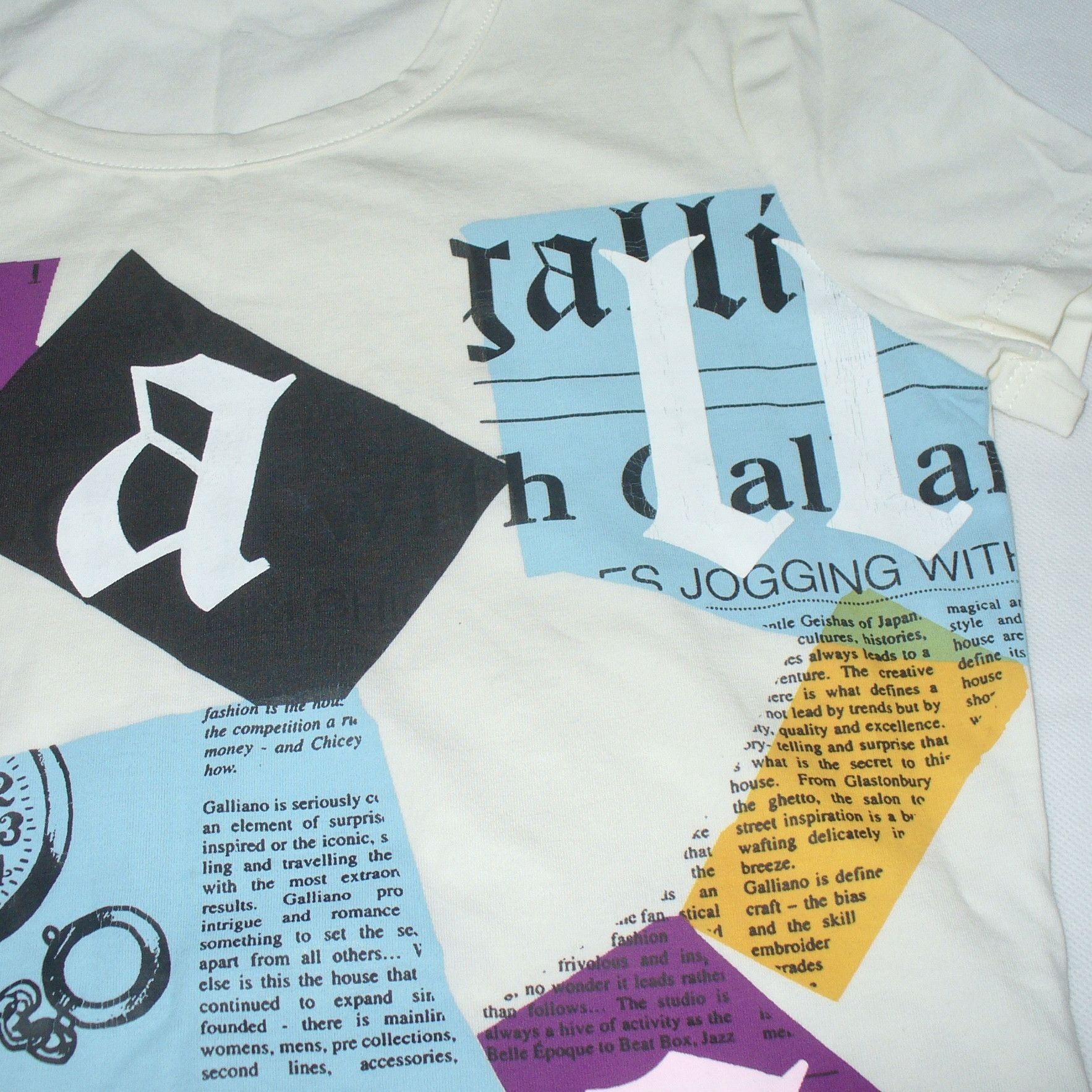John Galliano John Galliano white tee 2000s Size XS / US 0-2 / IT 36-38 - 3 Thumbnail