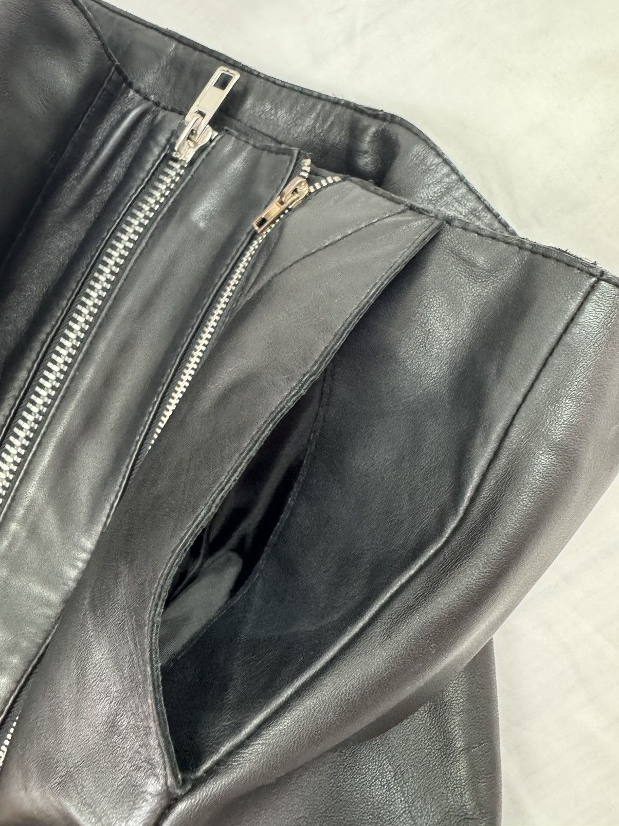 Maje 100% Lamb Leather Mini Skirt with pockets Size 25" / US 0 / IT 36 - 5 Thumbnail