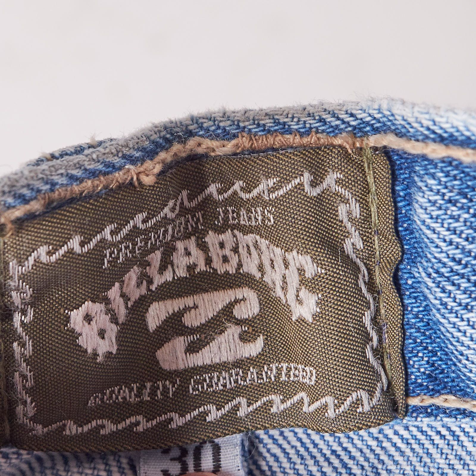 Billabong Vintage 1990s Billabong Baggy Denim Shorts Size US 30 / EU 46 - 8 Thumbnail