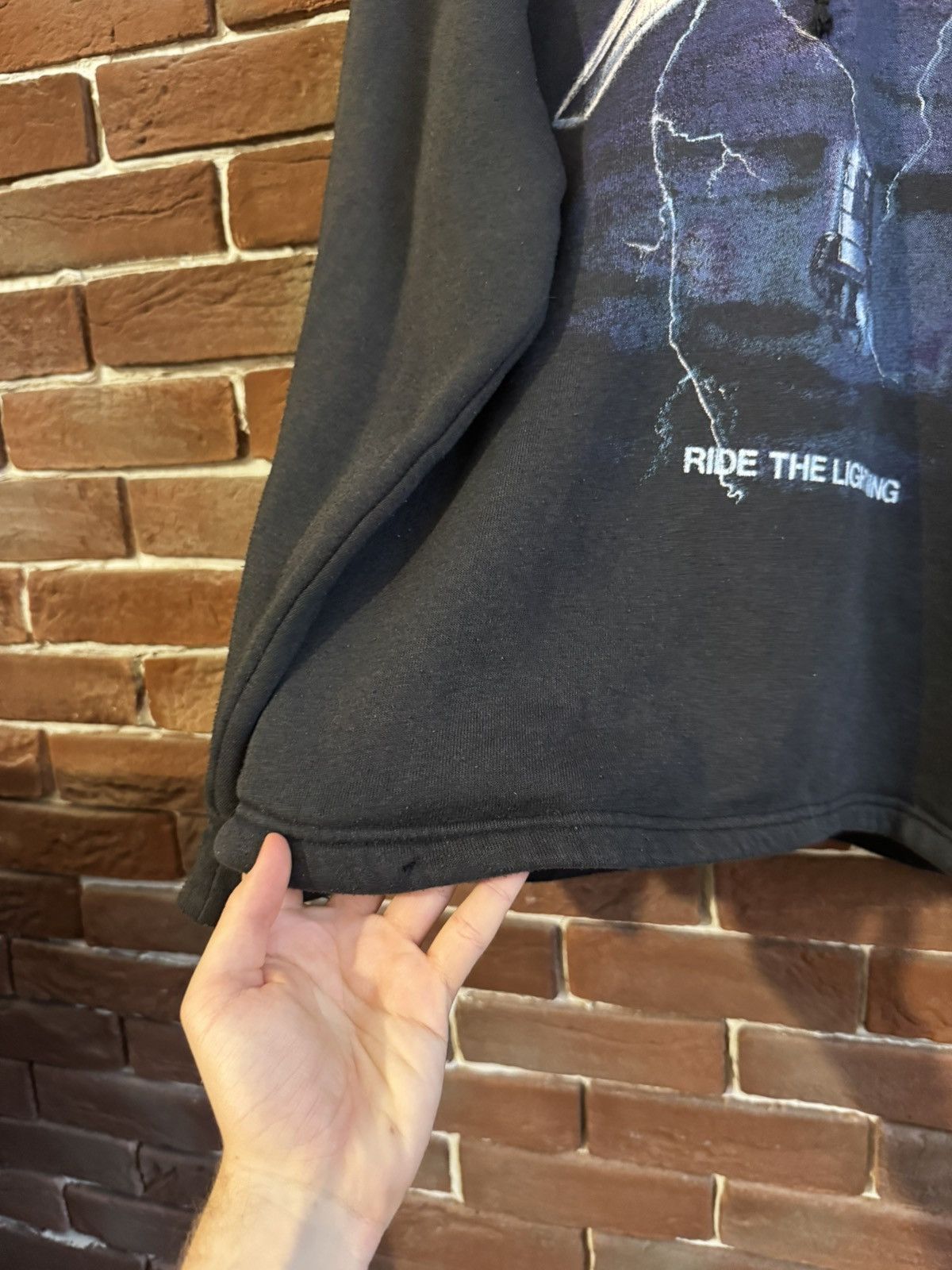 Band Tees Vintage 90s Metallica Ride the Lightning Black Hoodie Metal Size US M / EU 48-50 / 2 - 3 Thumbnail