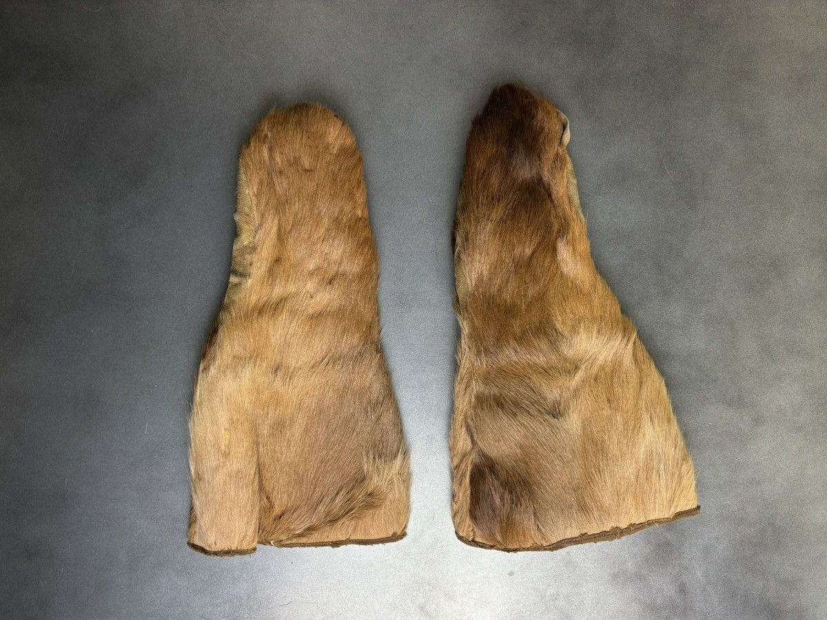 Vintage Antique Bear Fur Gauntlets Vintage Bearskin Mittens WW1 WW2 Size ONE SIZE - 19 Thumbnail