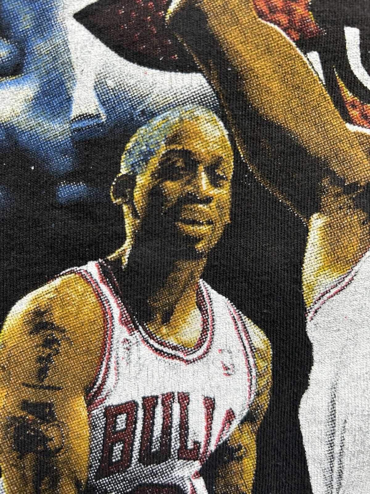 Vintage Vintage 90s Chicago Bulls Rap Tee Jordan Rodman 3 Peat Champ Size US XXL / EU 58 / 5 - 3 Thumbnail