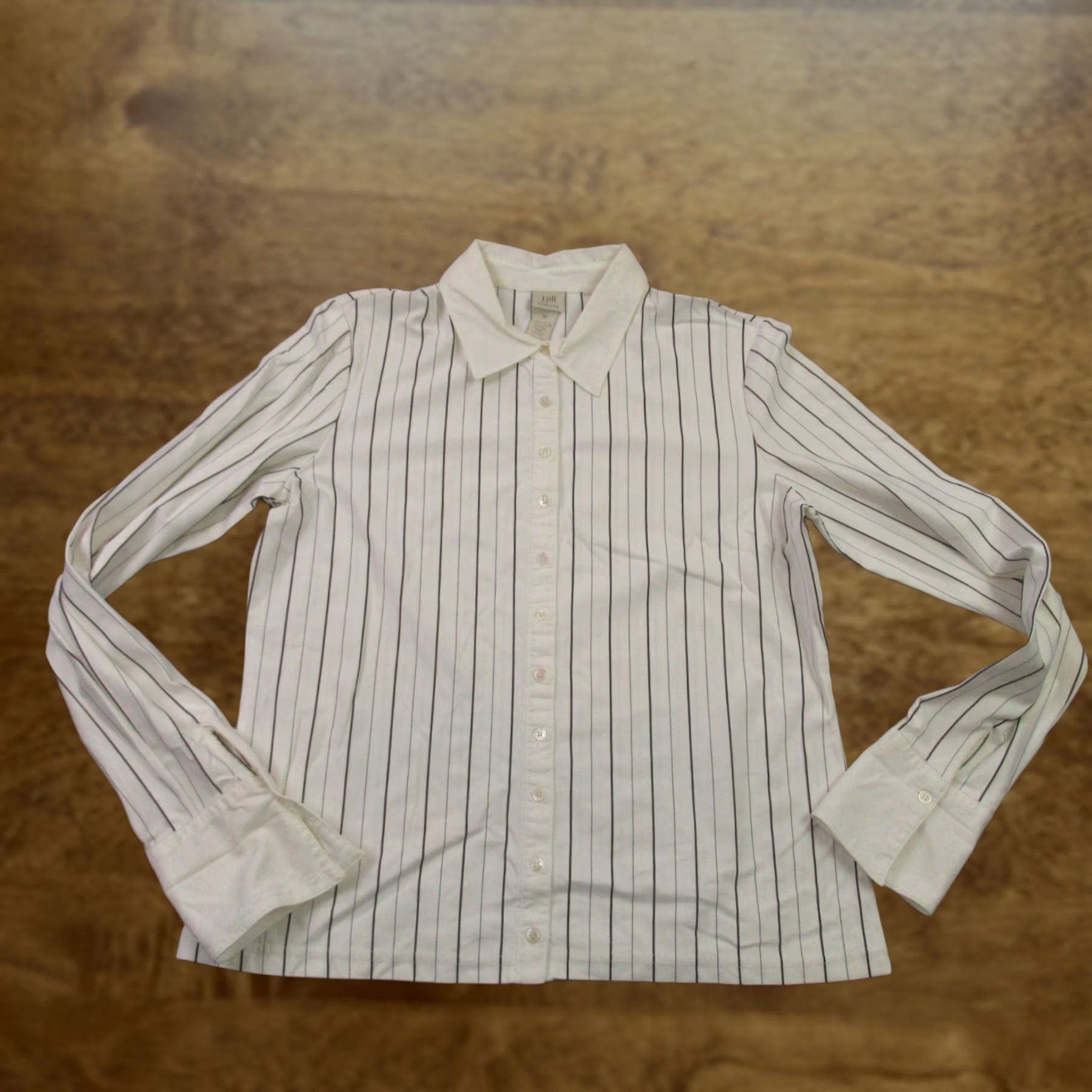J. Jill J Jill Shirt Womens Medium Long Sleeve Button Front Stretch White Stripes Size M / US 6-8 / IT 42-44 - 1 Thumbnail