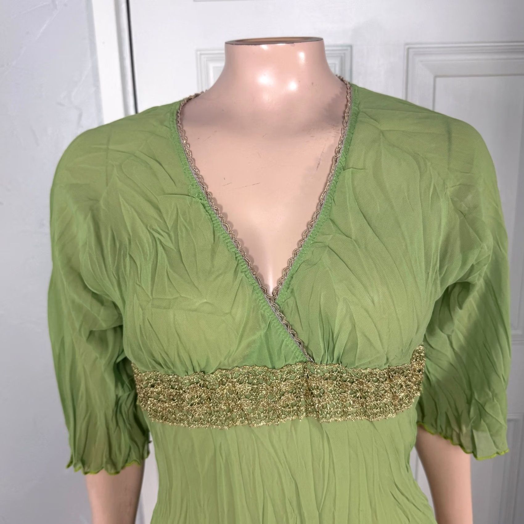 Vintage VINTAGE Pretty Good Shirt XS Half Sleeve V Neck Green 1990s Boho Polyester Lightweight Casual Mens Womens Girls Boys Size XS / US 0-2 / IT 36-38 - 2 Thumbnail