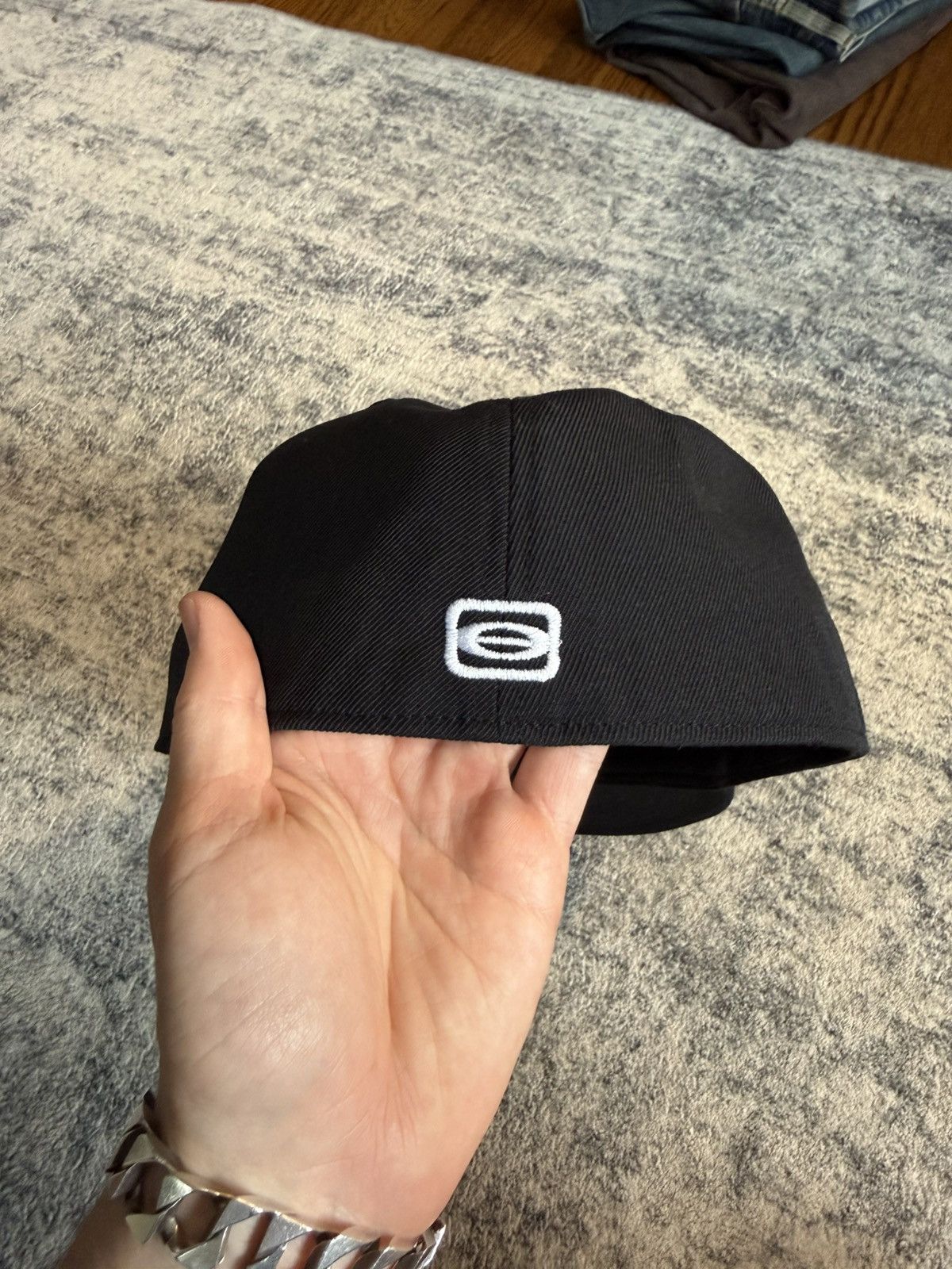 Other YVL Hat Size ONE SIZE - 4 Thumbnail