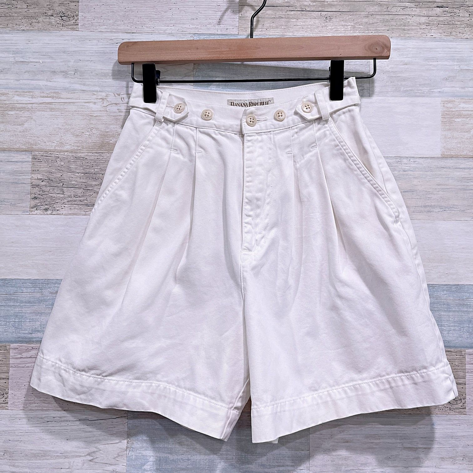Banana Republic × Vintage BANANA REPUBLIC Vintage Safari Shorts White Womens 2 Size 26" / US 2 / IT 38 - 1 Thumbnail