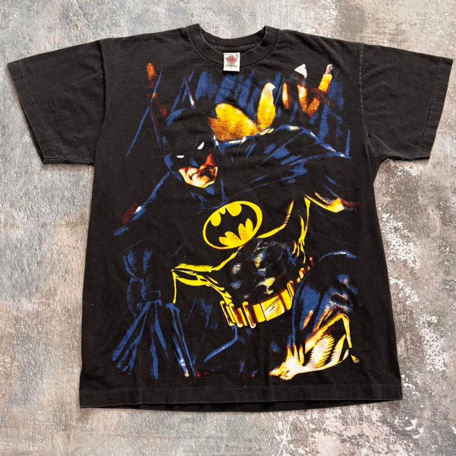 Vintage Vintage 90s Batman Ressurection T Shirt. Mexico Peyote Size US L / EU 52-54 / 3 - 1 Thumbnail