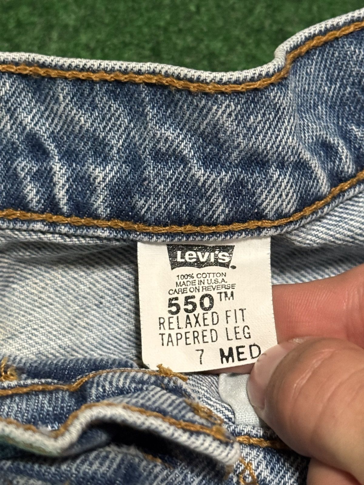 Levi's Vintage Clothing Vintage 90s Levi’s 550 Relaxed Fit Taper 28x30 Denim Jeans Size 30" / US 8 / IT 44 - 4 Thumbnail