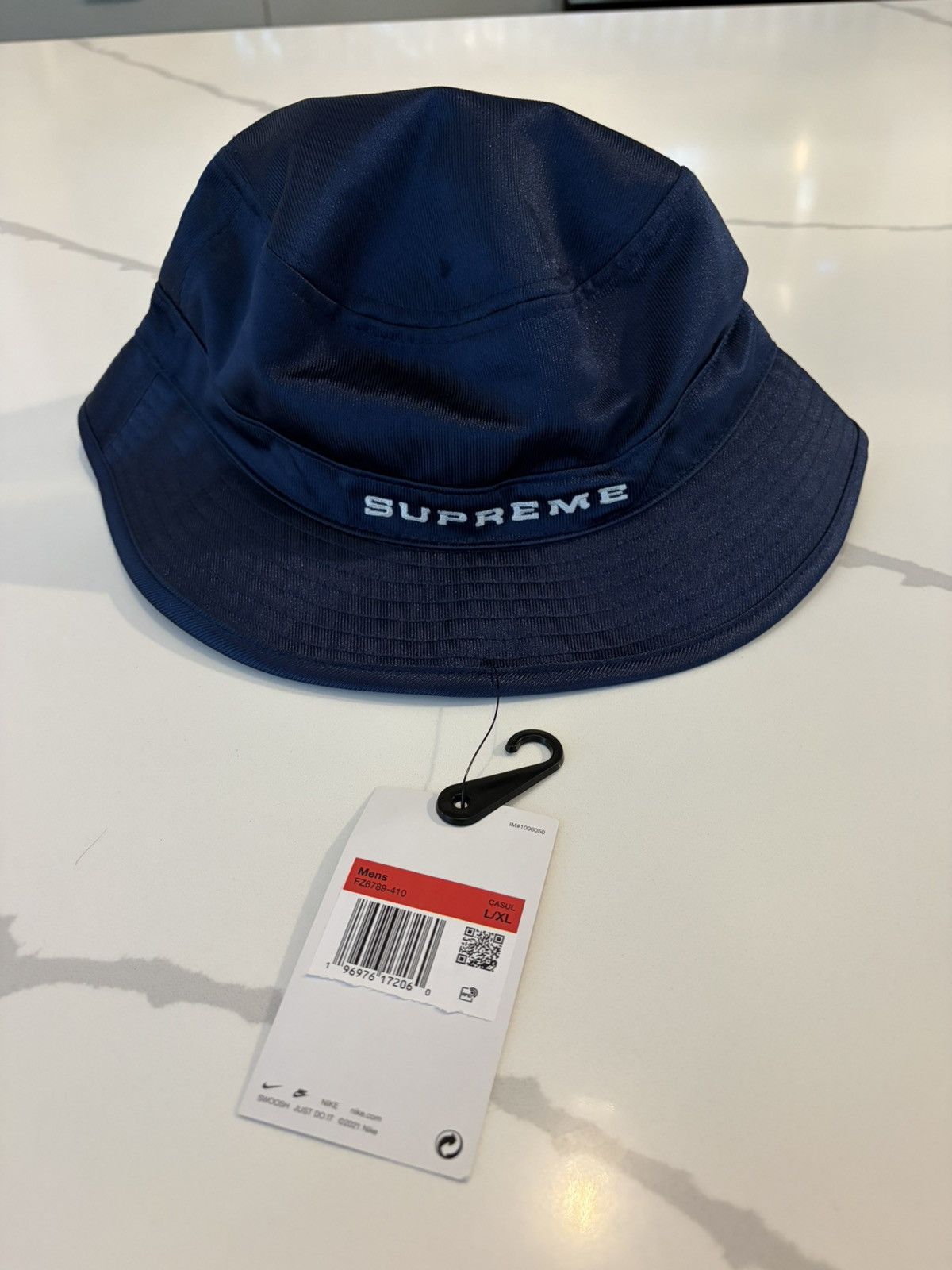 New York Yankees × Supreme Supreme Yankees bucket hat | Grailed