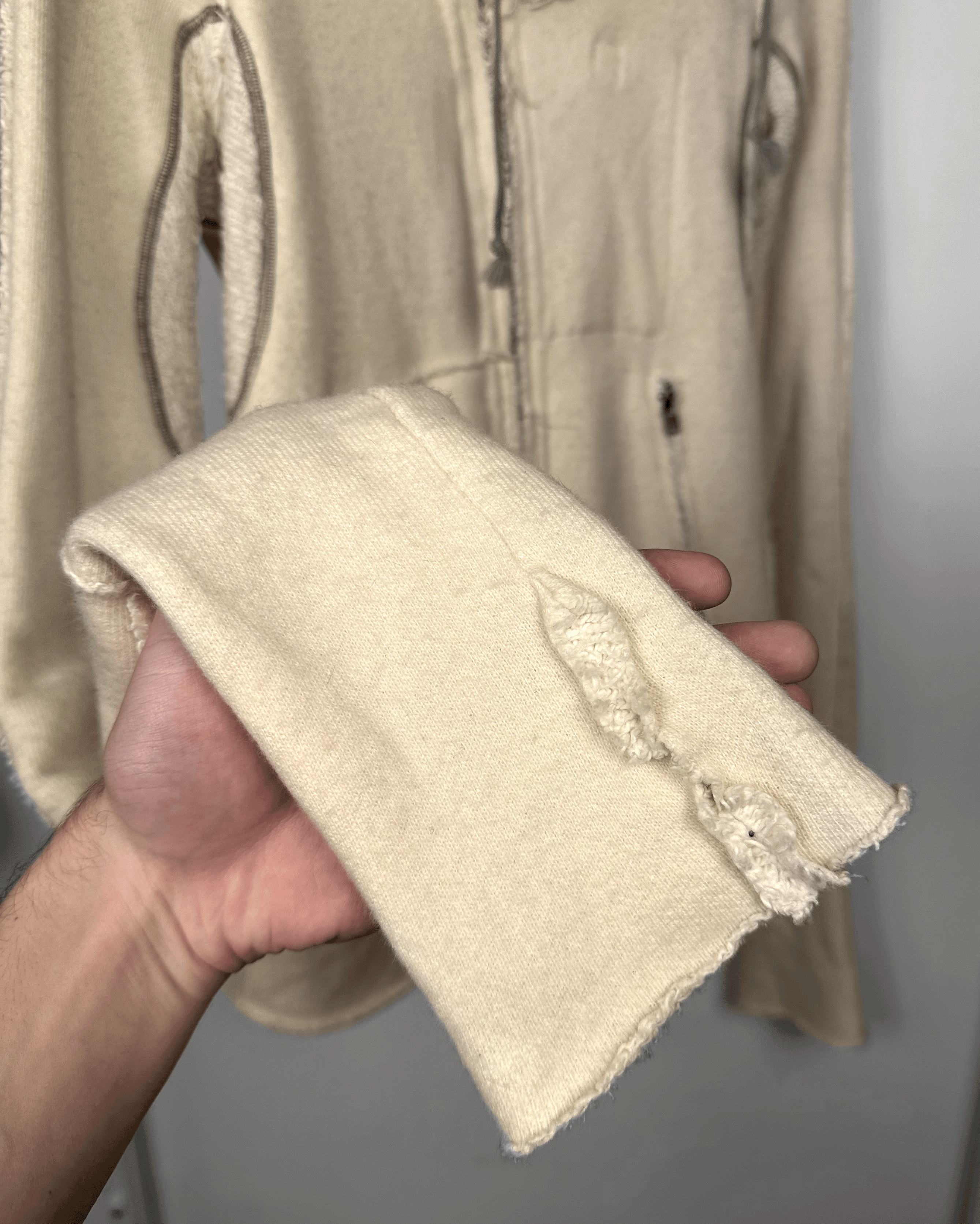 Le Grande Bleu (L.G.B.) L.G.B Le Grand Bleu Fur Parka Cream Zip Hoodie Size US M / EU 48-50 / 2 - 5 Thumbnail