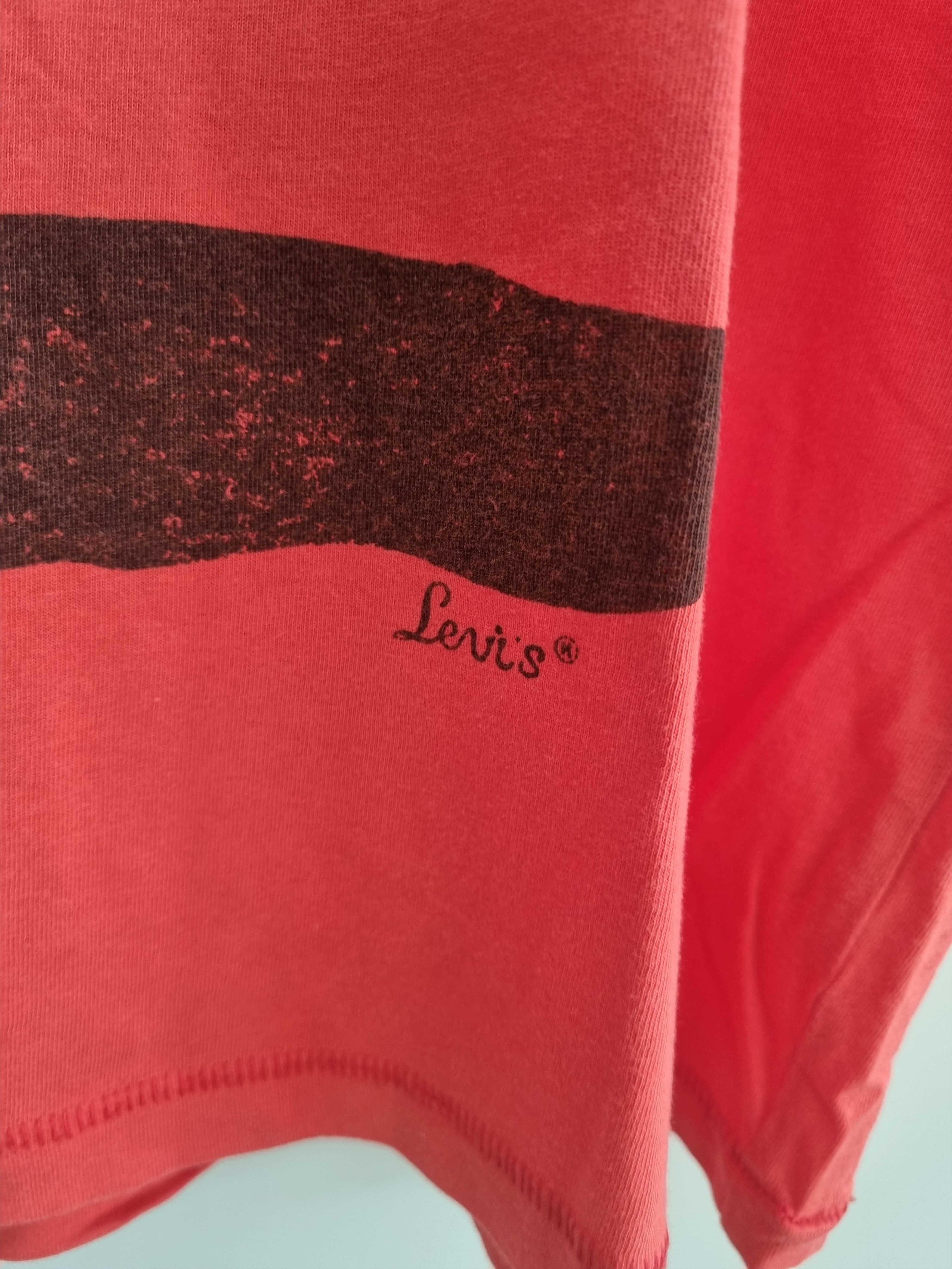 Levi's red paint striped t-shirt Size US L / EU 52-54 / 3 - 2 Thumbnail
