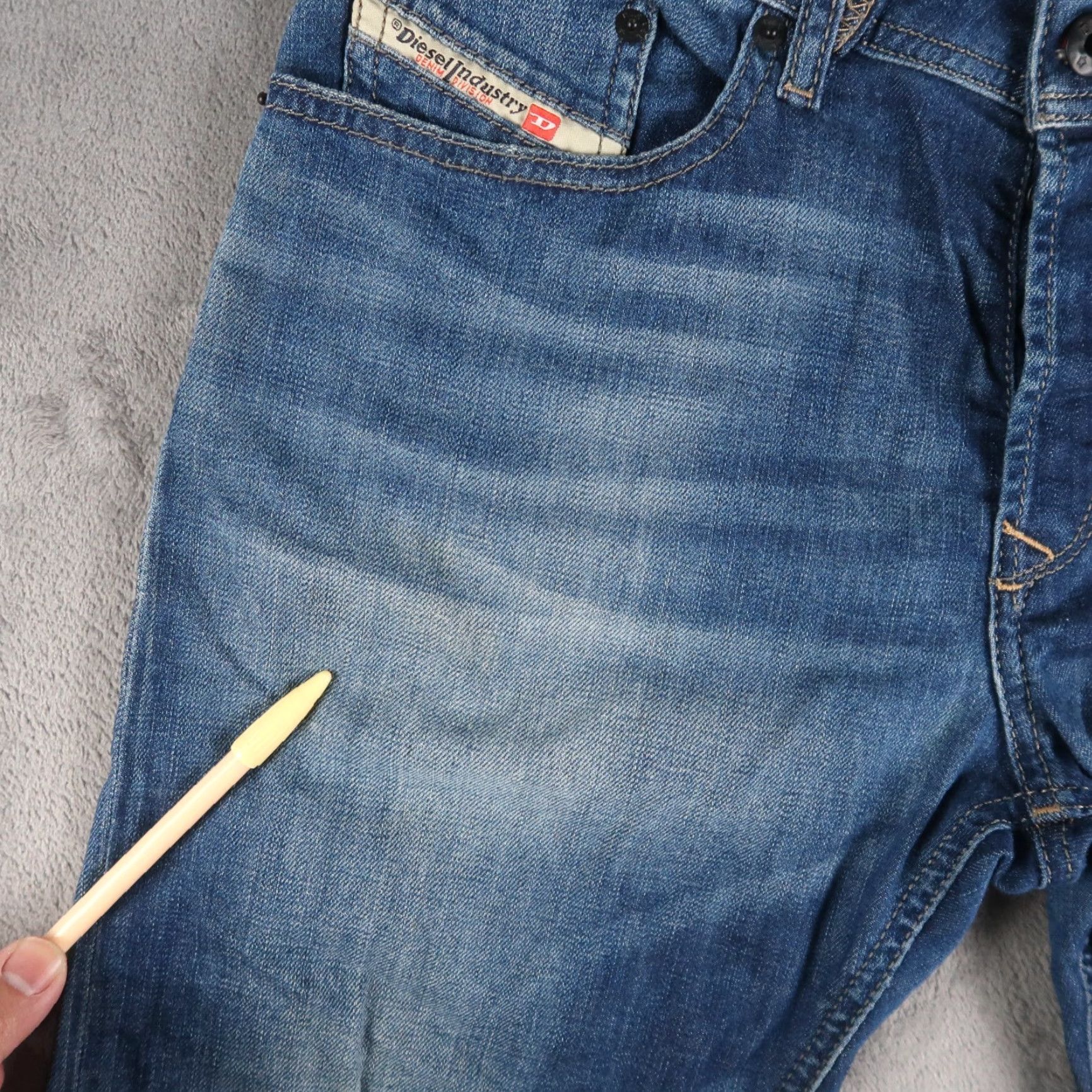 Diesel VINTAGE Diesel Waykee Jeans Mens 29x32 Regular Straight Fit Button Fly Denim Blue 5-Pocket Design Mens Jeans Size US 29 - 5 Thumbnail