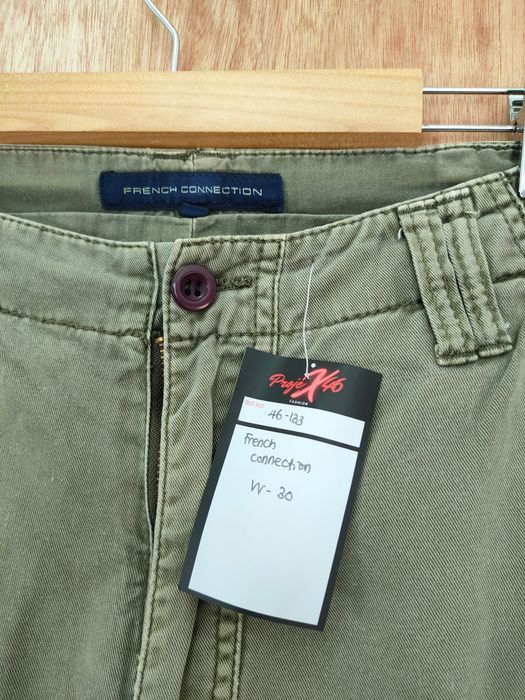 French Connection DLL French Connection multipocket Faded cargo pants #46-133 Size US 30 / EU 46 - 3 Thumbnail