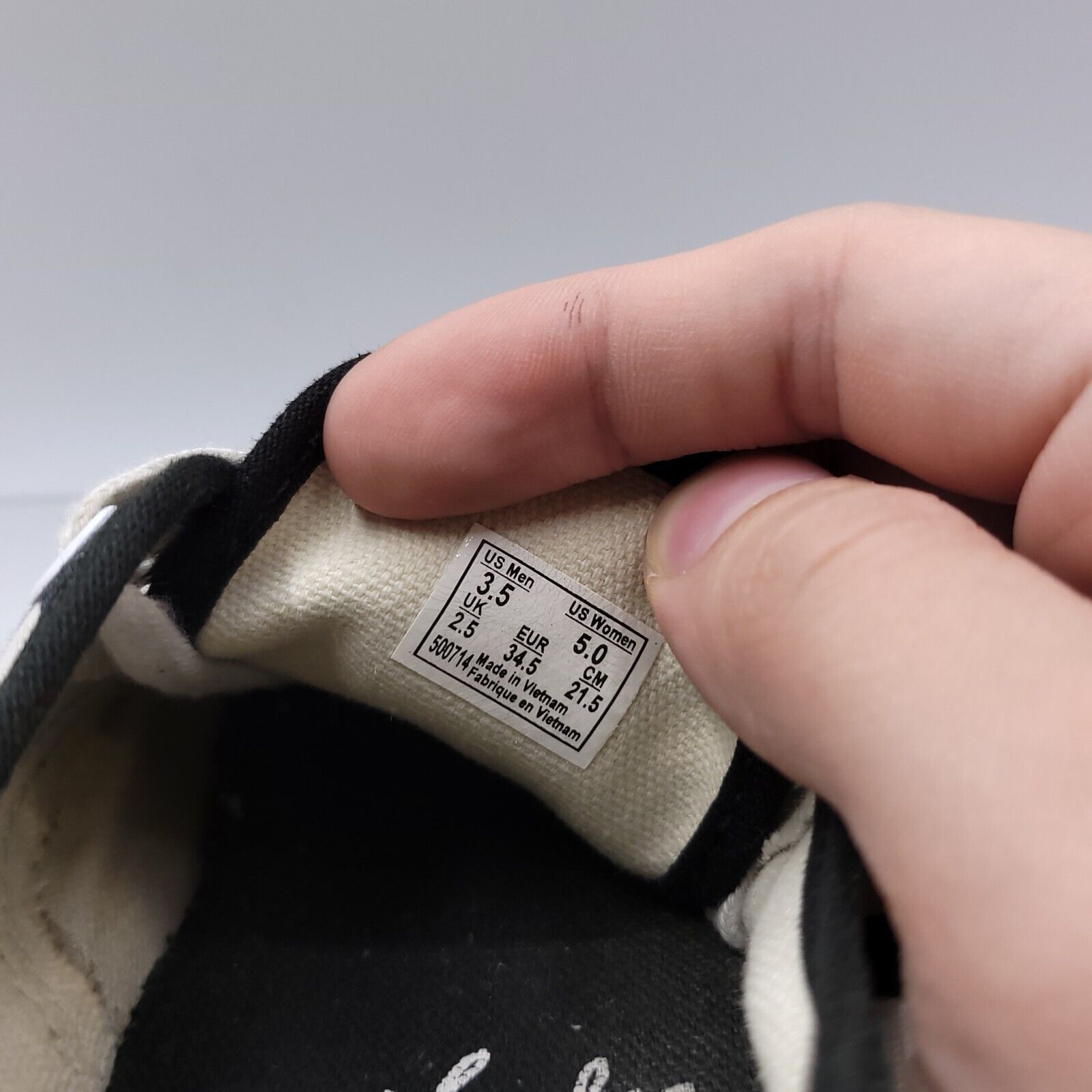 Vans Vans Off the Wall Shoe Womens Size 5 Mens 3.5 500714 Black Size US 5 / IT 35 - 9 Thumbnail