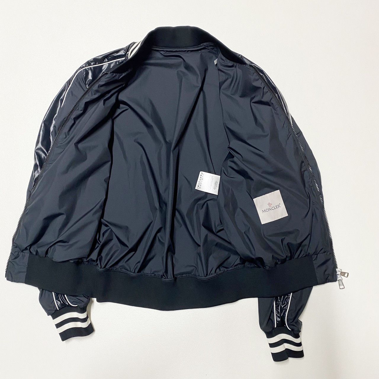 Moncler Moncler bayu Size 2 M mens light bomber jacket black 1 S Size US M / EU 48-50 / 2 - 11 Thumbnail