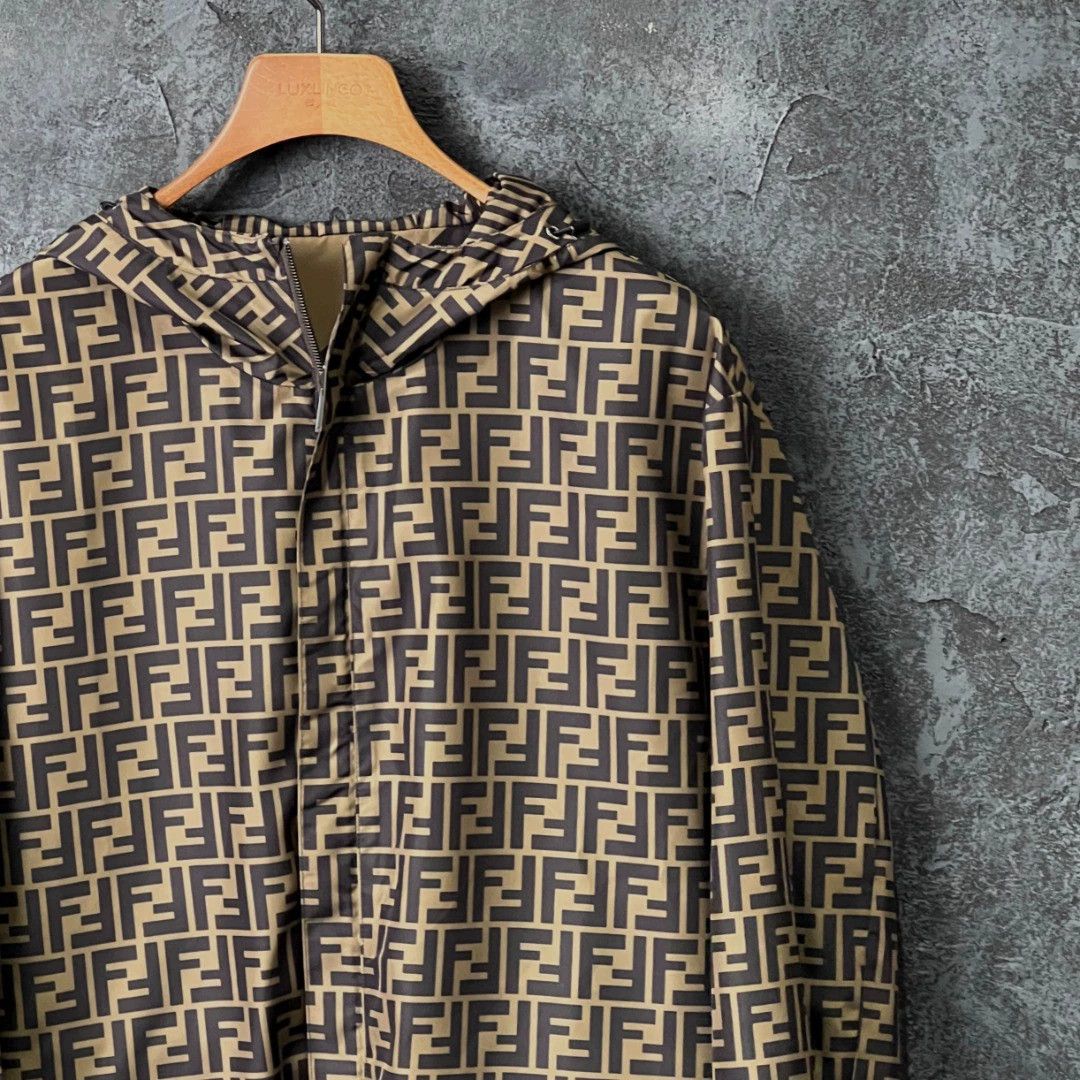 Fendi FENDI two-way all-over print casual jacket 48 Size US M / EU 48-50 / 2 - 5 Thumbnail