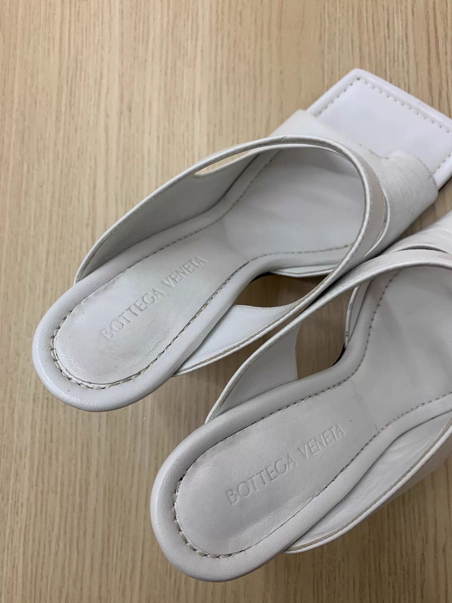 Bottega Veneta BV Waxed Leather White Open-Toe High-Heel Slippers 38 New Size US 7.5 / IT 37.5 - 3 Thumbnail