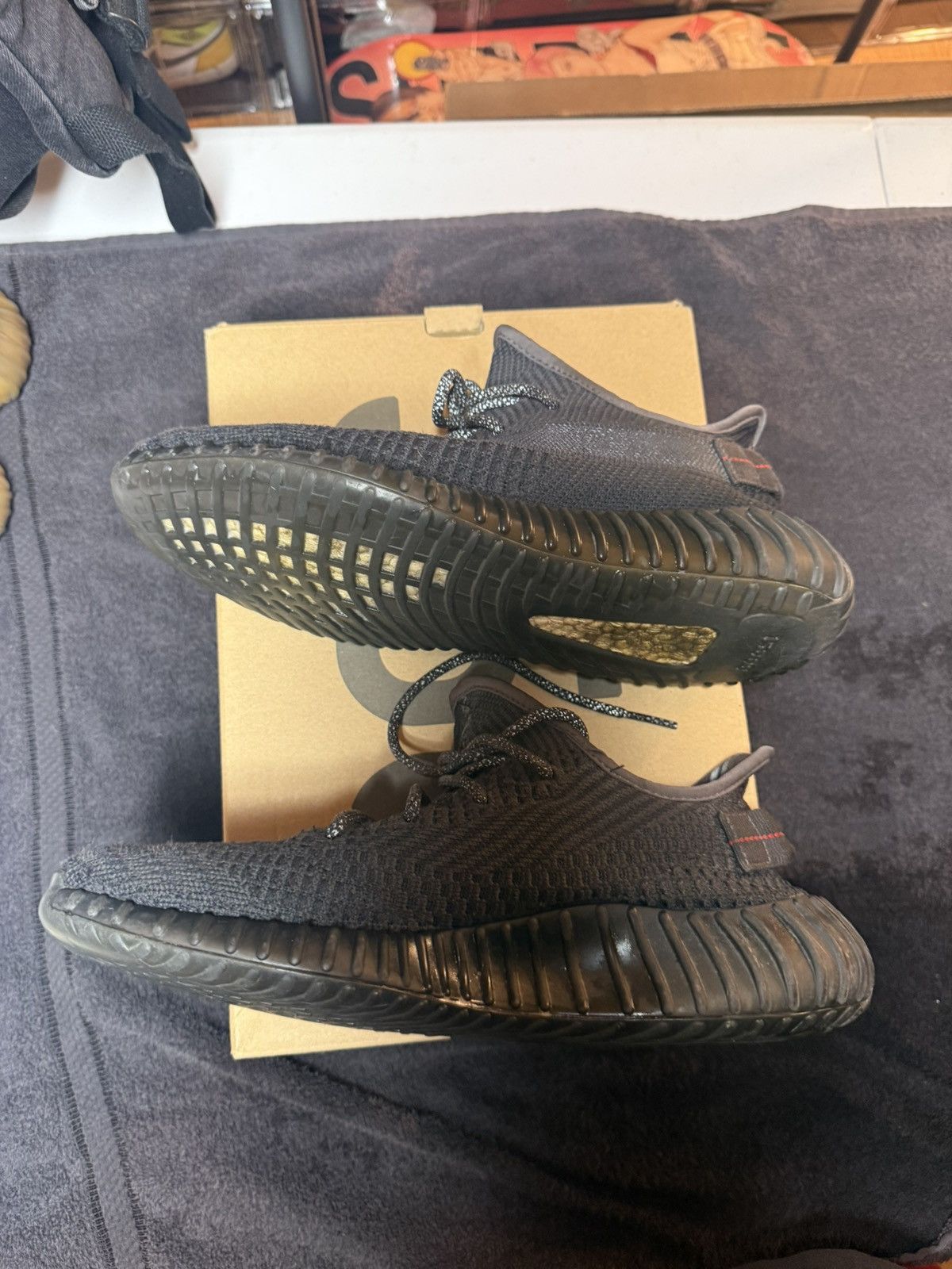 Adidas × Kanye West Adidas yeezy boost 350 v2 BLACK Size US 10.5 / EU 43-44 - 8 Thumbnail