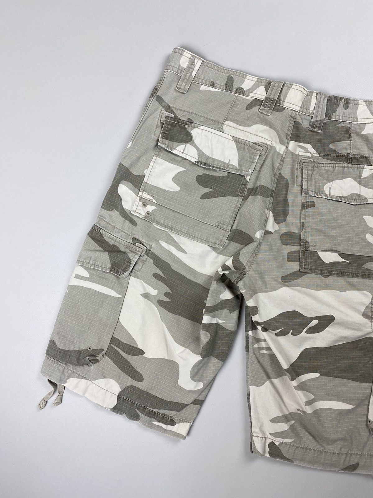 Schott Schott vintage men’s military cargo camo rip stop shorts Size US 32 / EU 48 - 22 Thumbnail