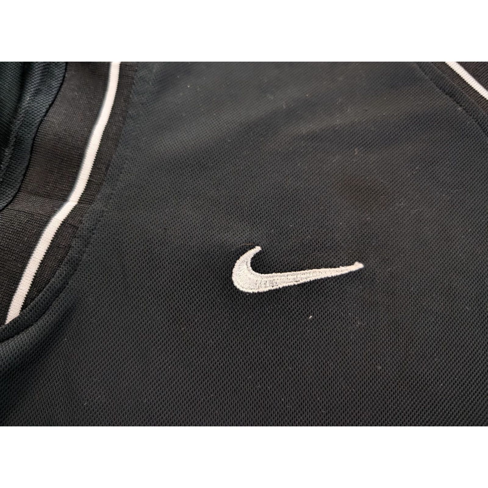 Nike VINTAGE Nike Team Shirt Mens Black Jersey Tee Shirt V-Neck Size L USA Made Size US L / EU 52-54 / 3 - 4 Thumbnail
