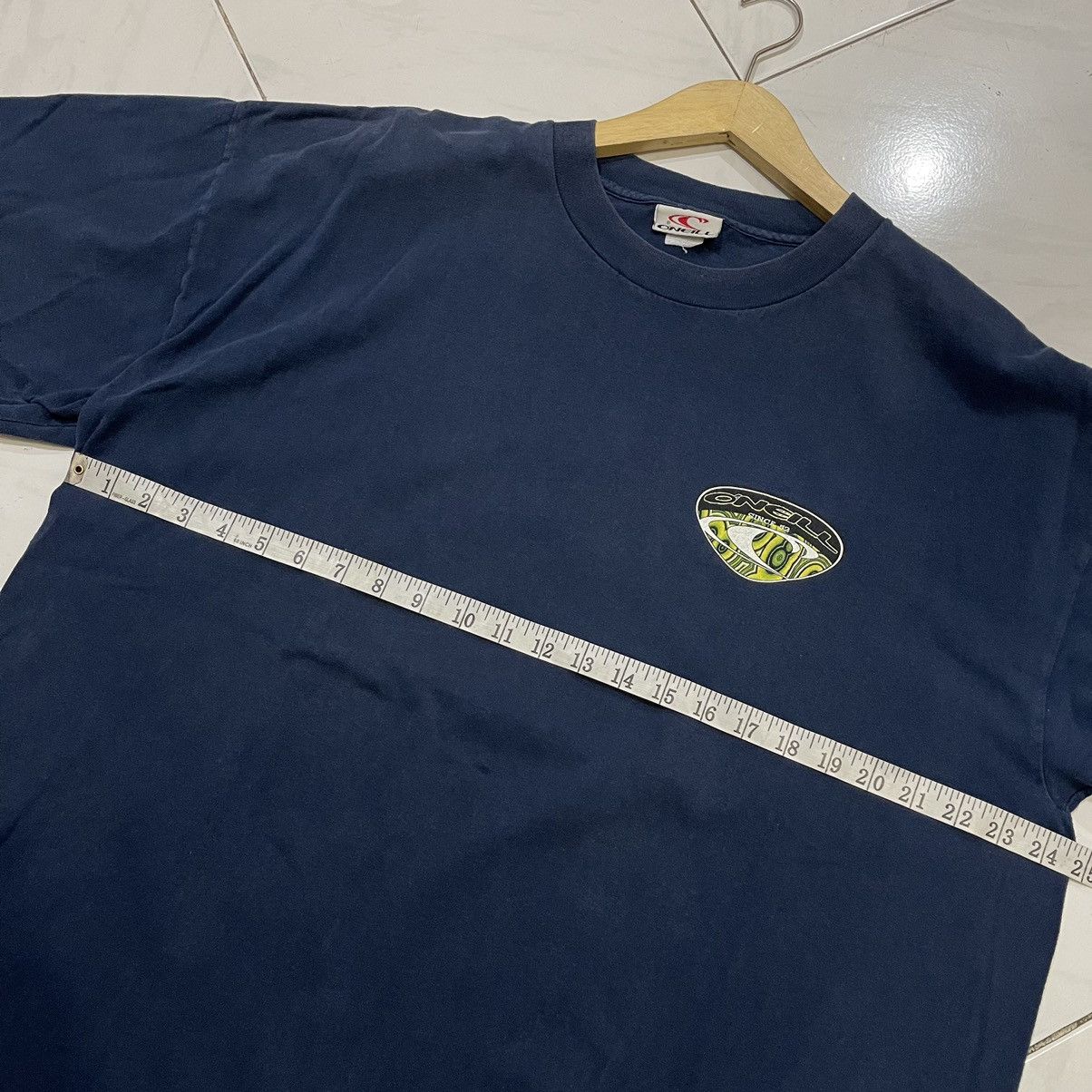 O'Neill Thrashed faded Vintage oneill tee Size US XL / EU 56 / 4 - 9 Thumbnail