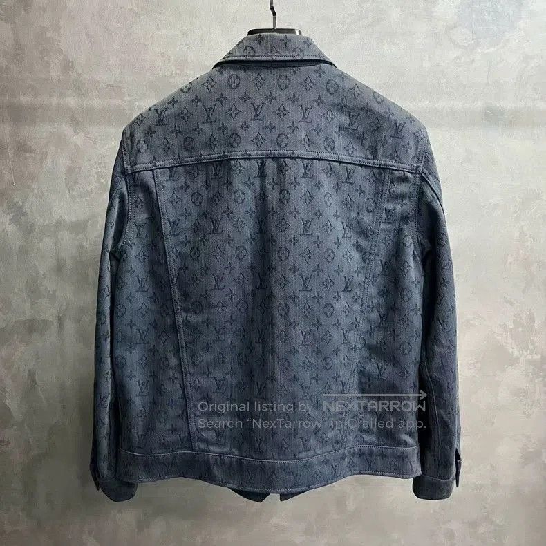 Louis Vuitton Louis Vuitton Blue Logo Denim Jacket. Size US M / EU 48-50 / 2 - 2 Thumbnail